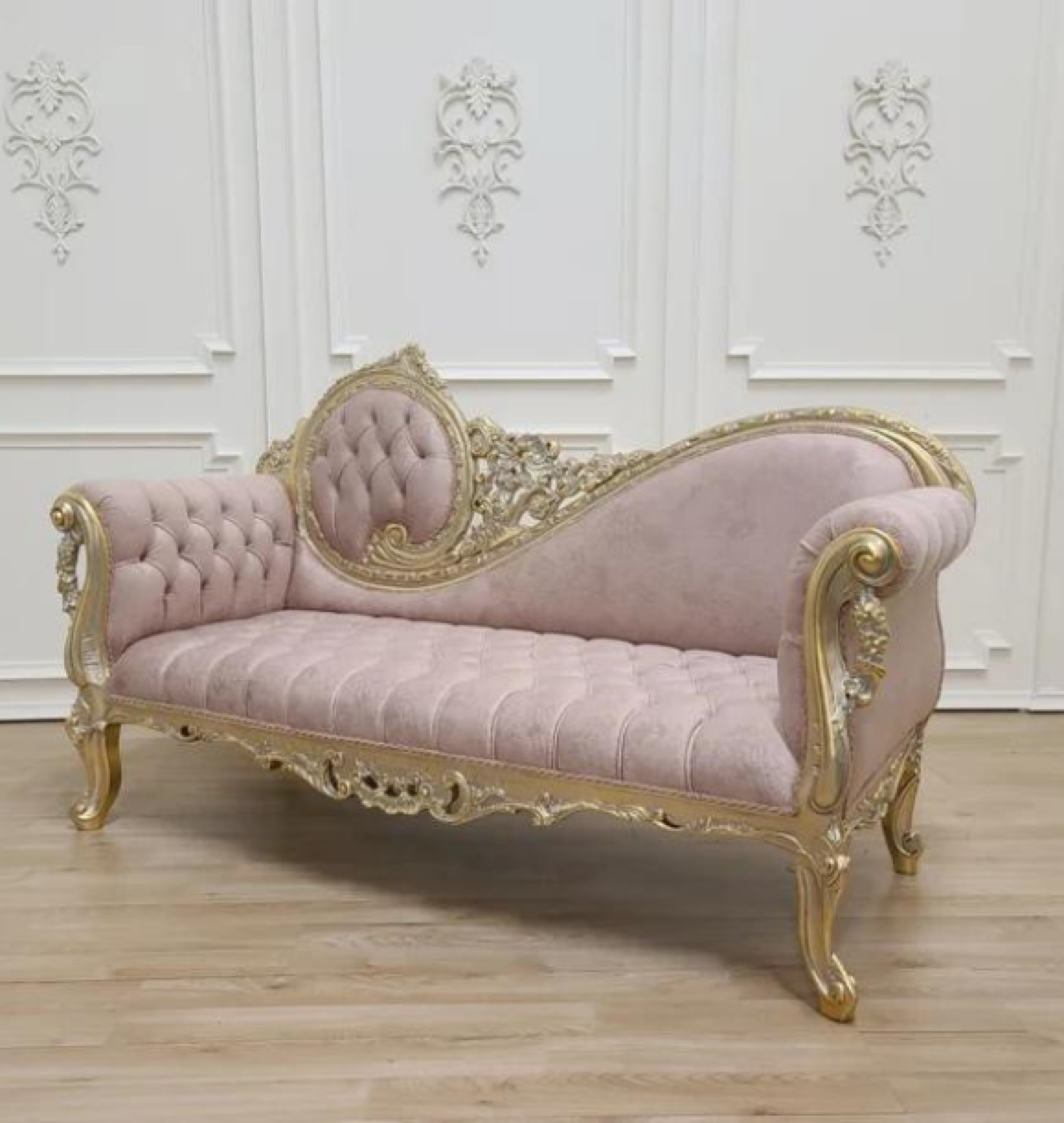 rose chaise