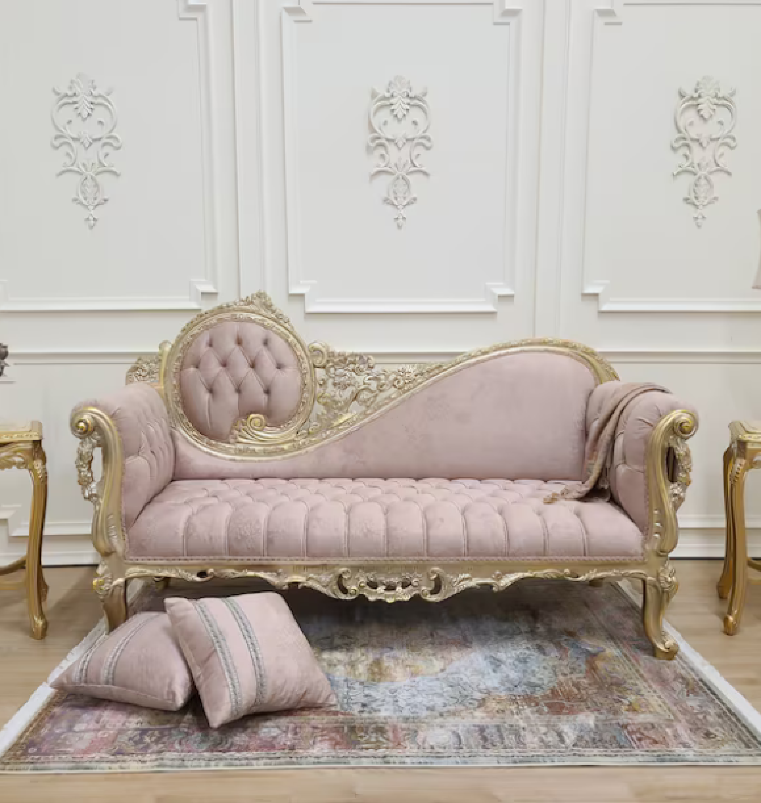 rose chaise