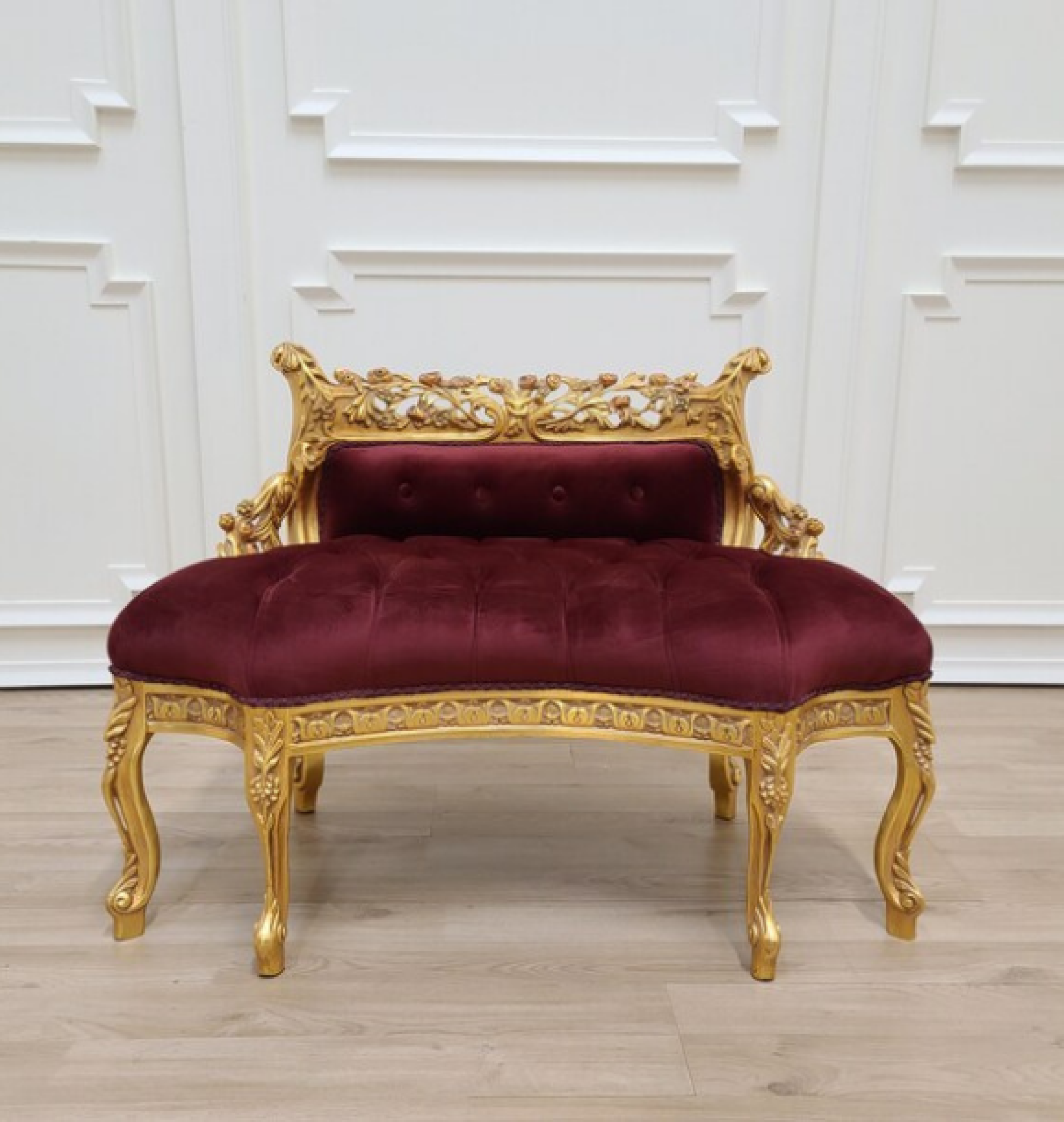 crimson bench
