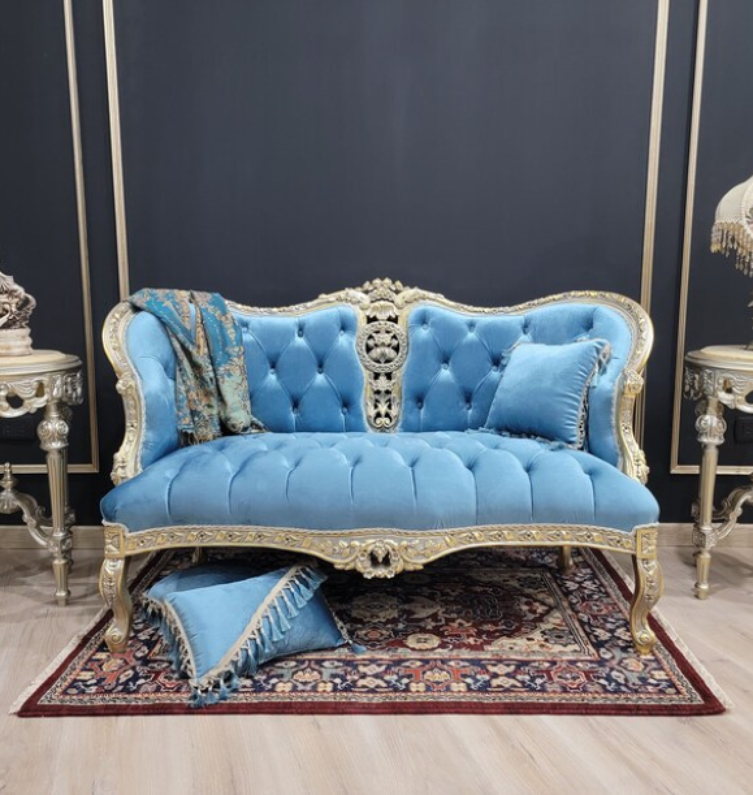 topaz settee