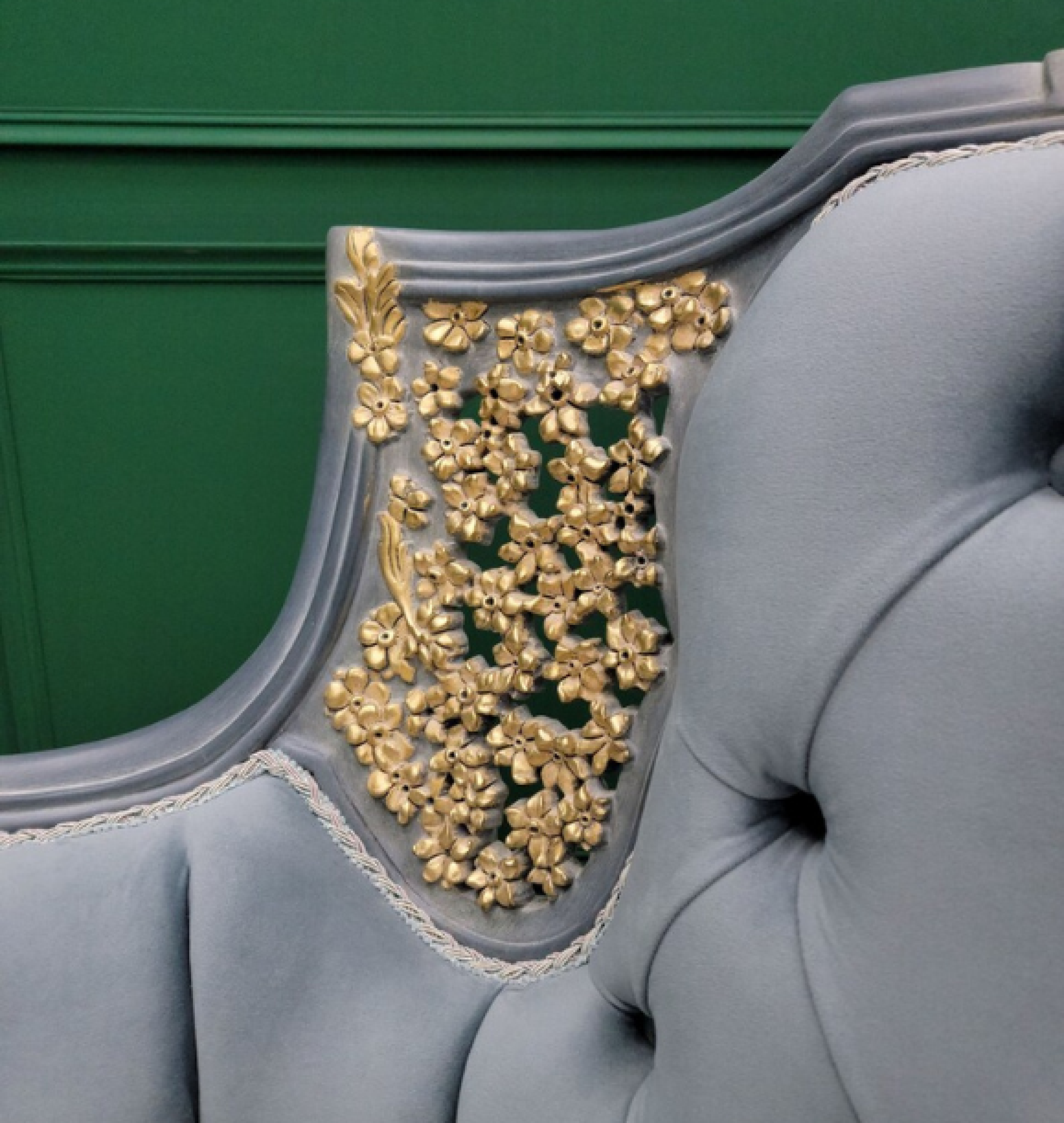 powder thrones