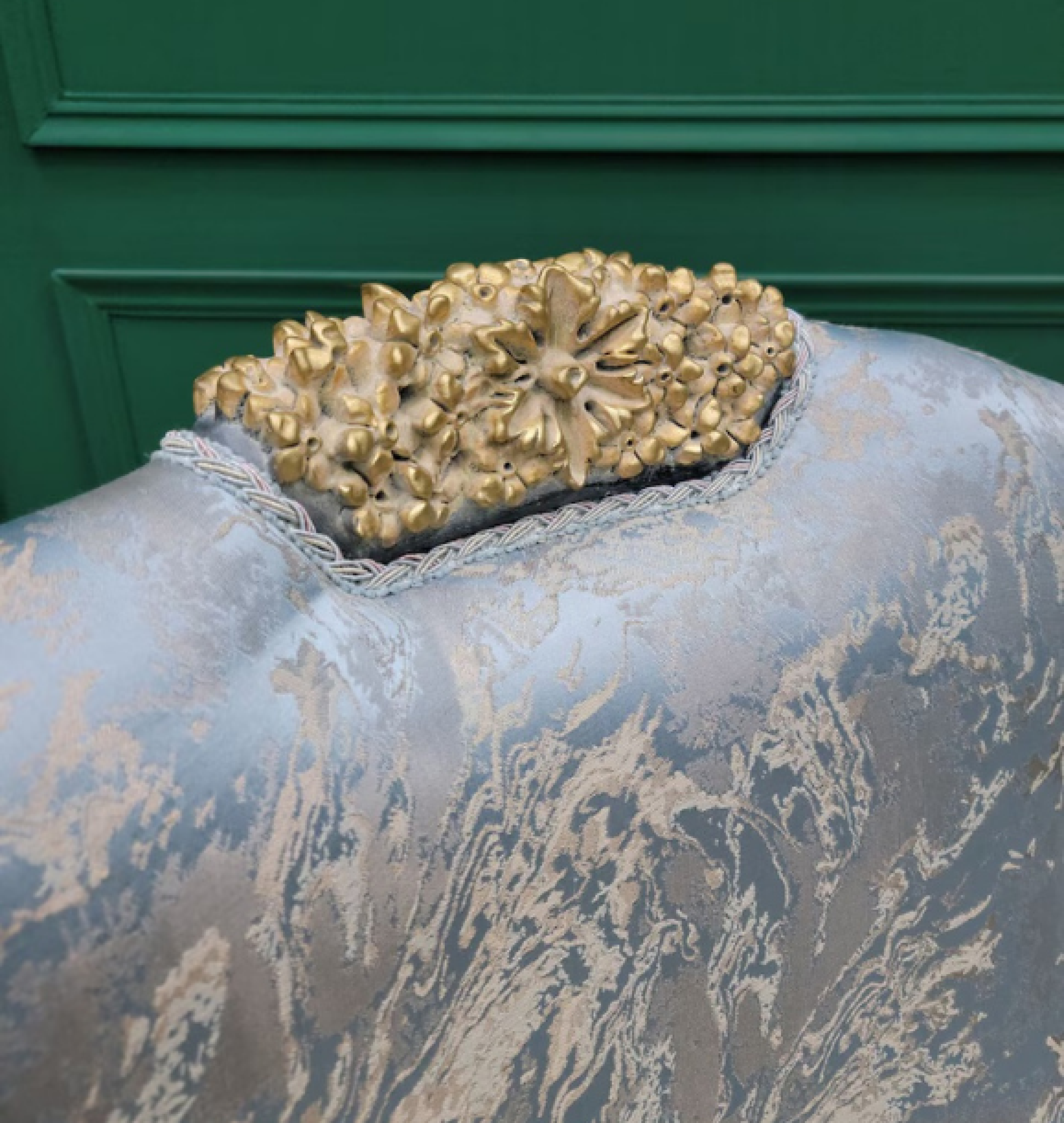 powder sofa