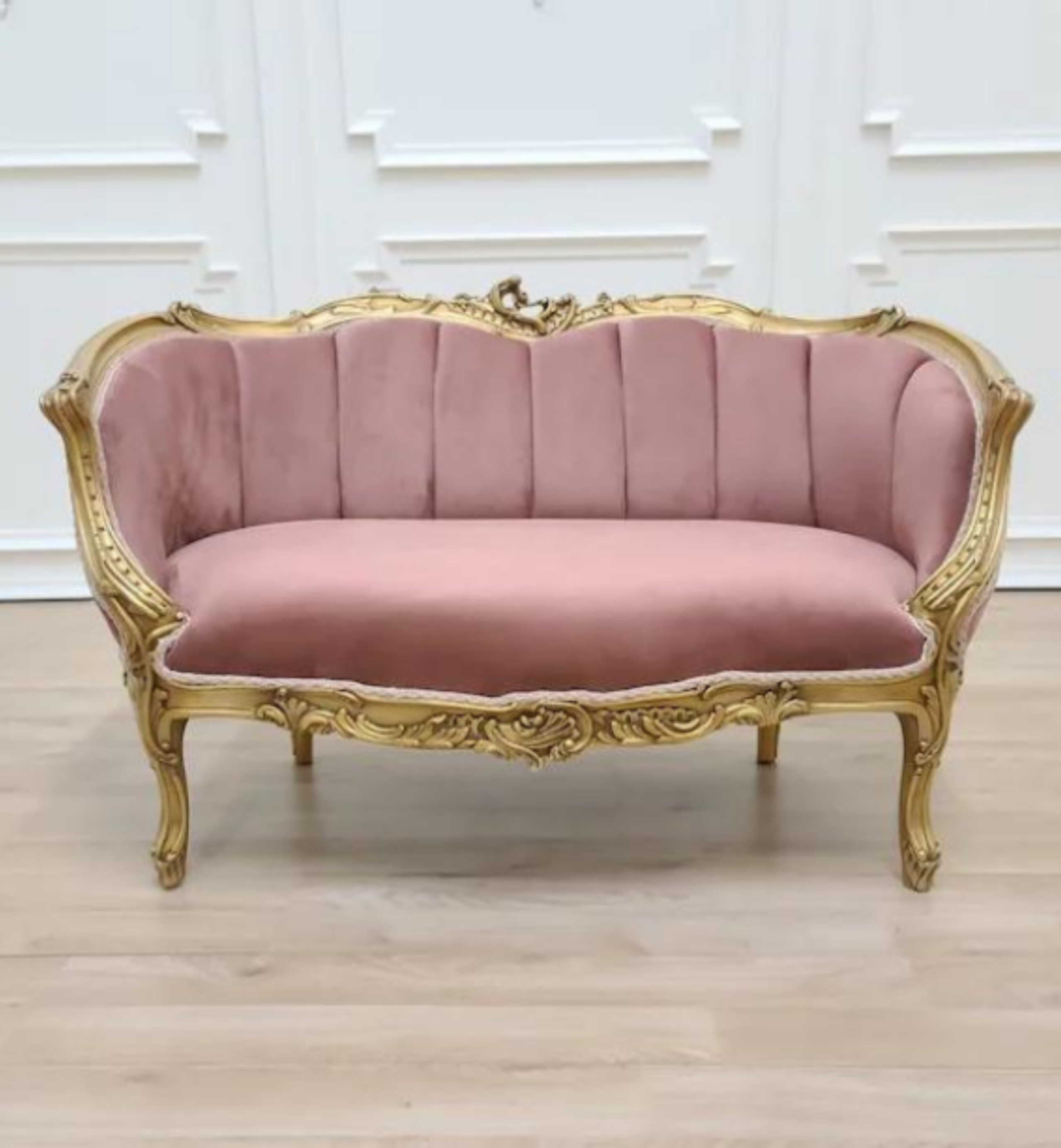 blush settee