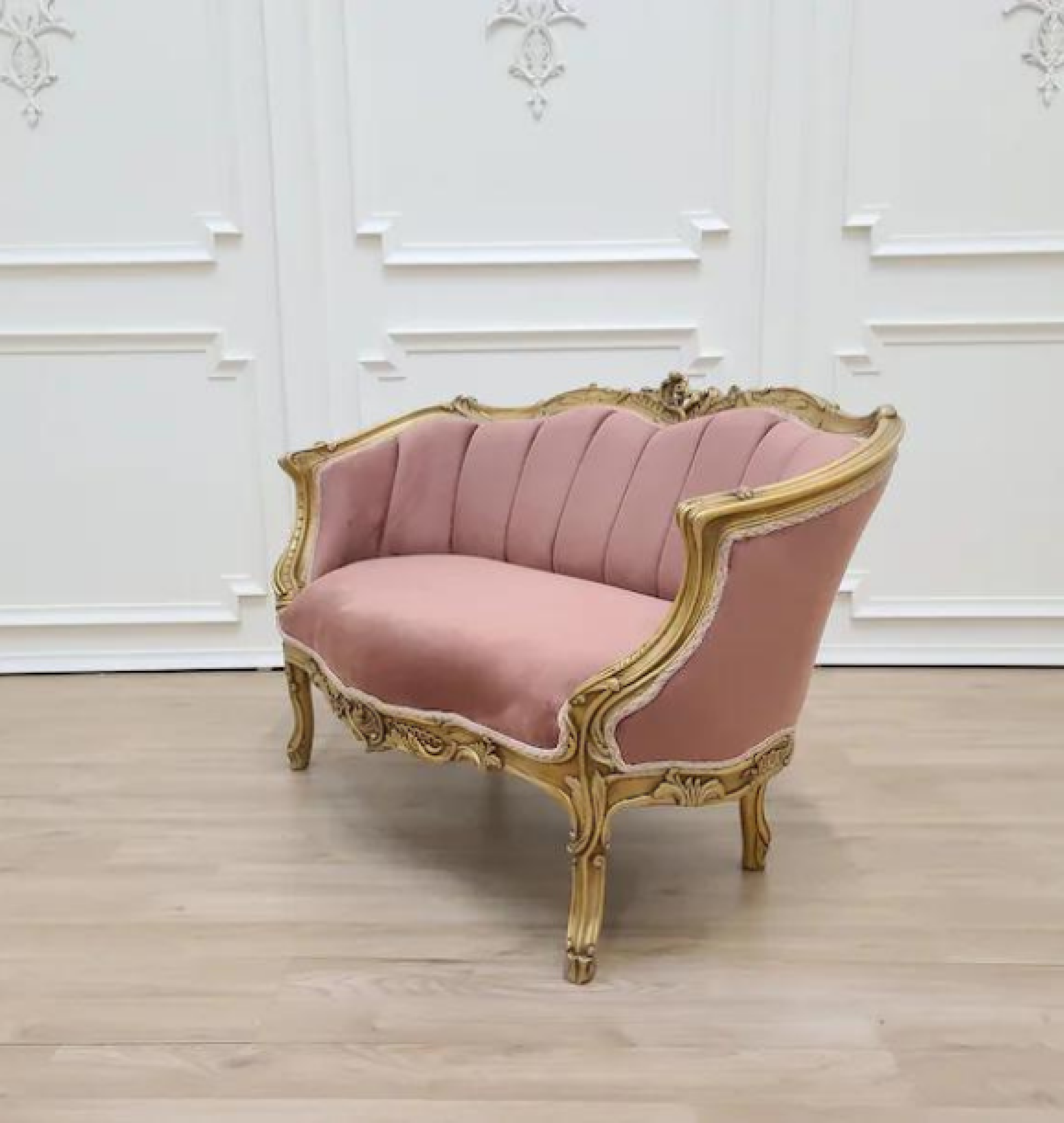 blush settee