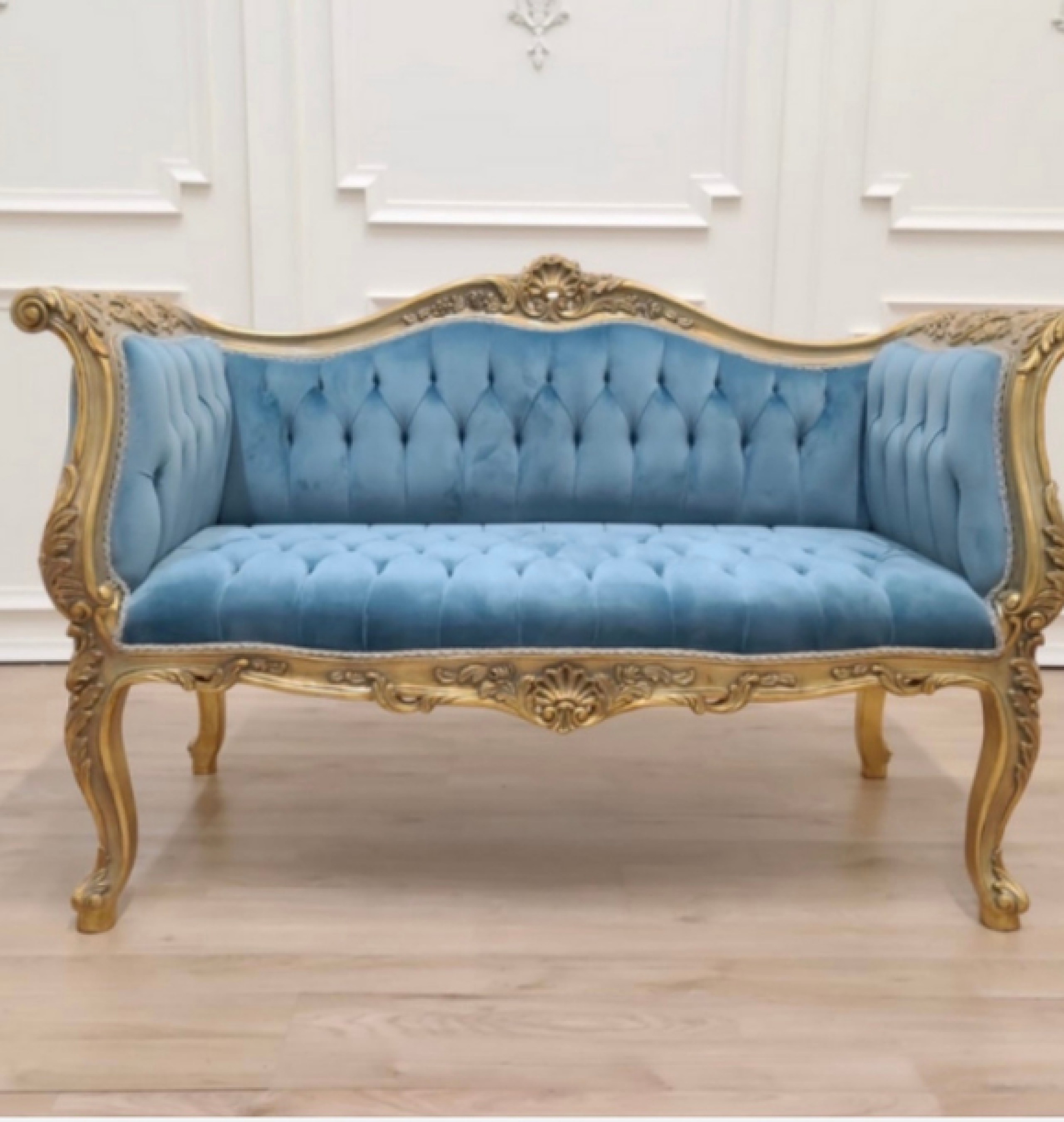 topaz settee