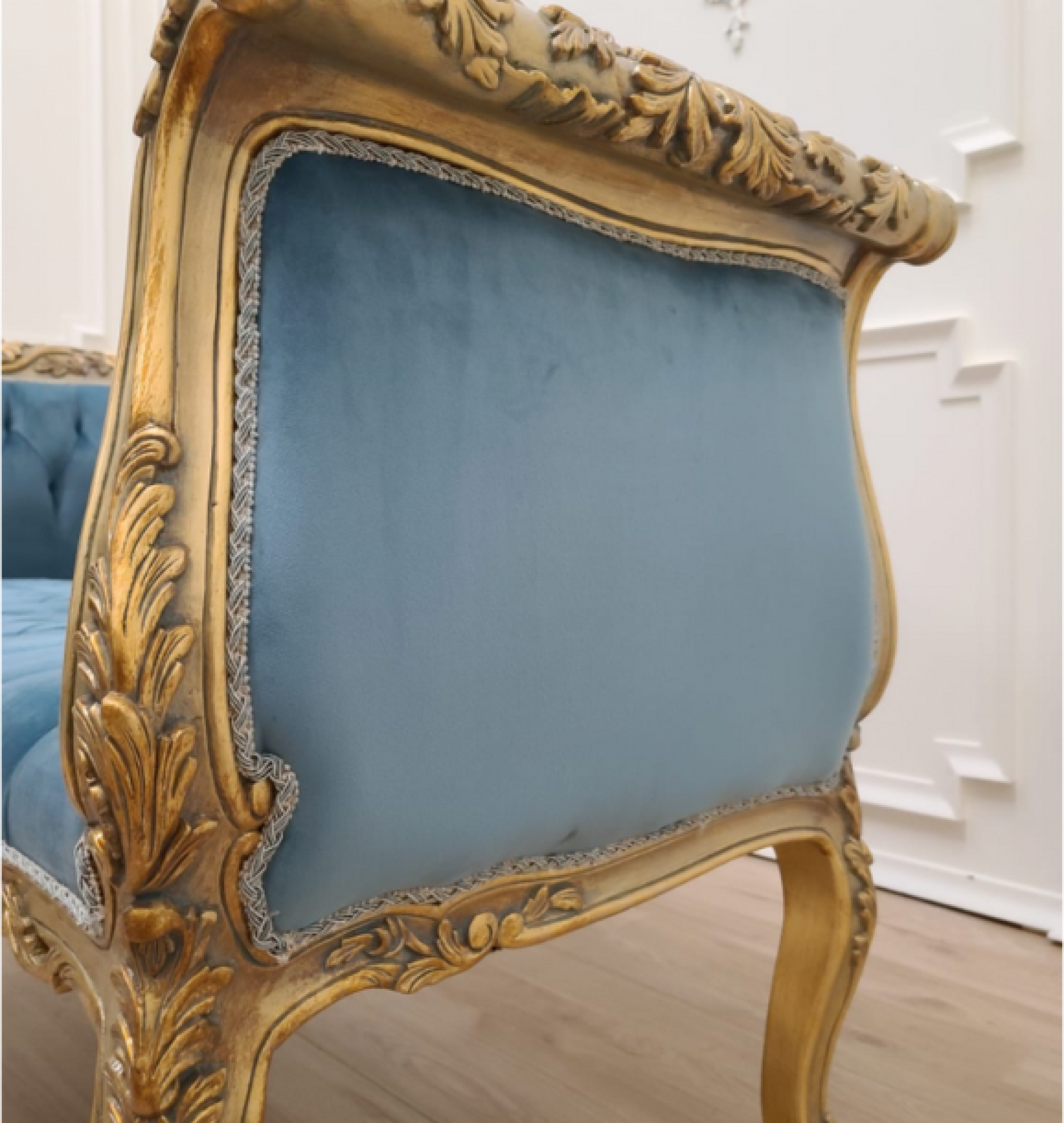 topaz settee