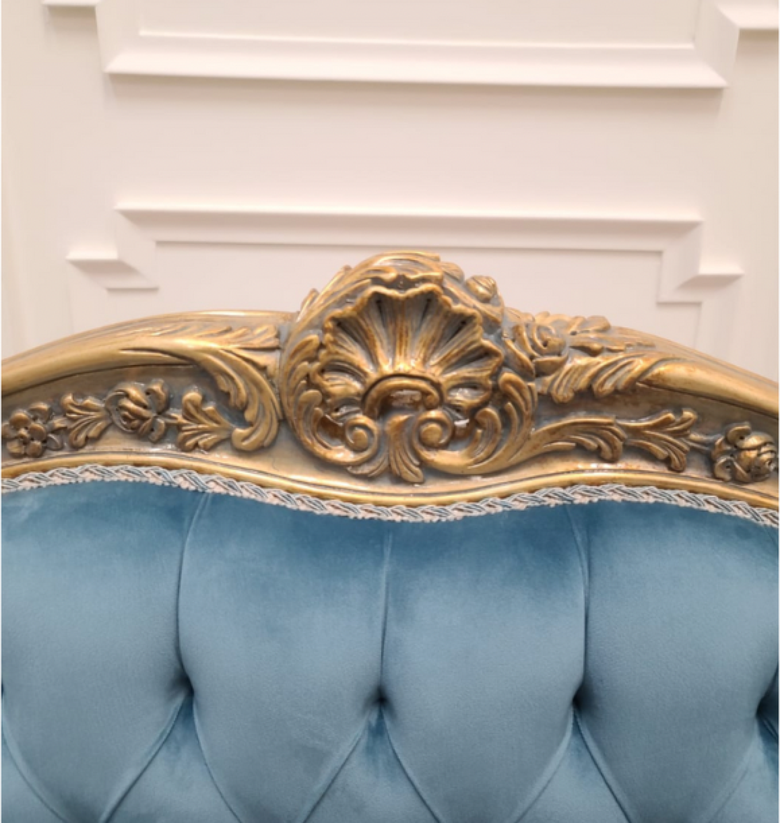 topaz settee