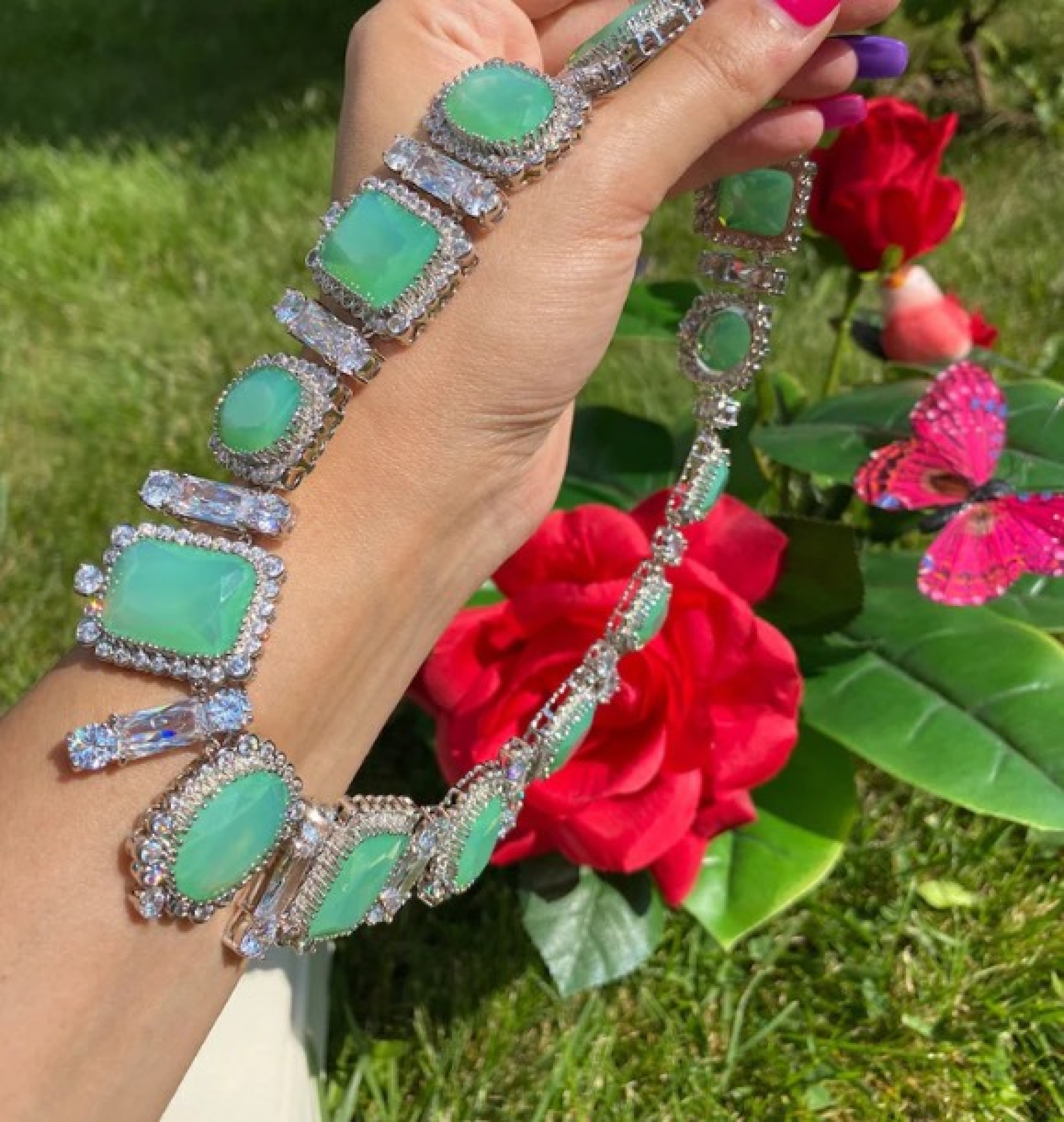 emerald choker