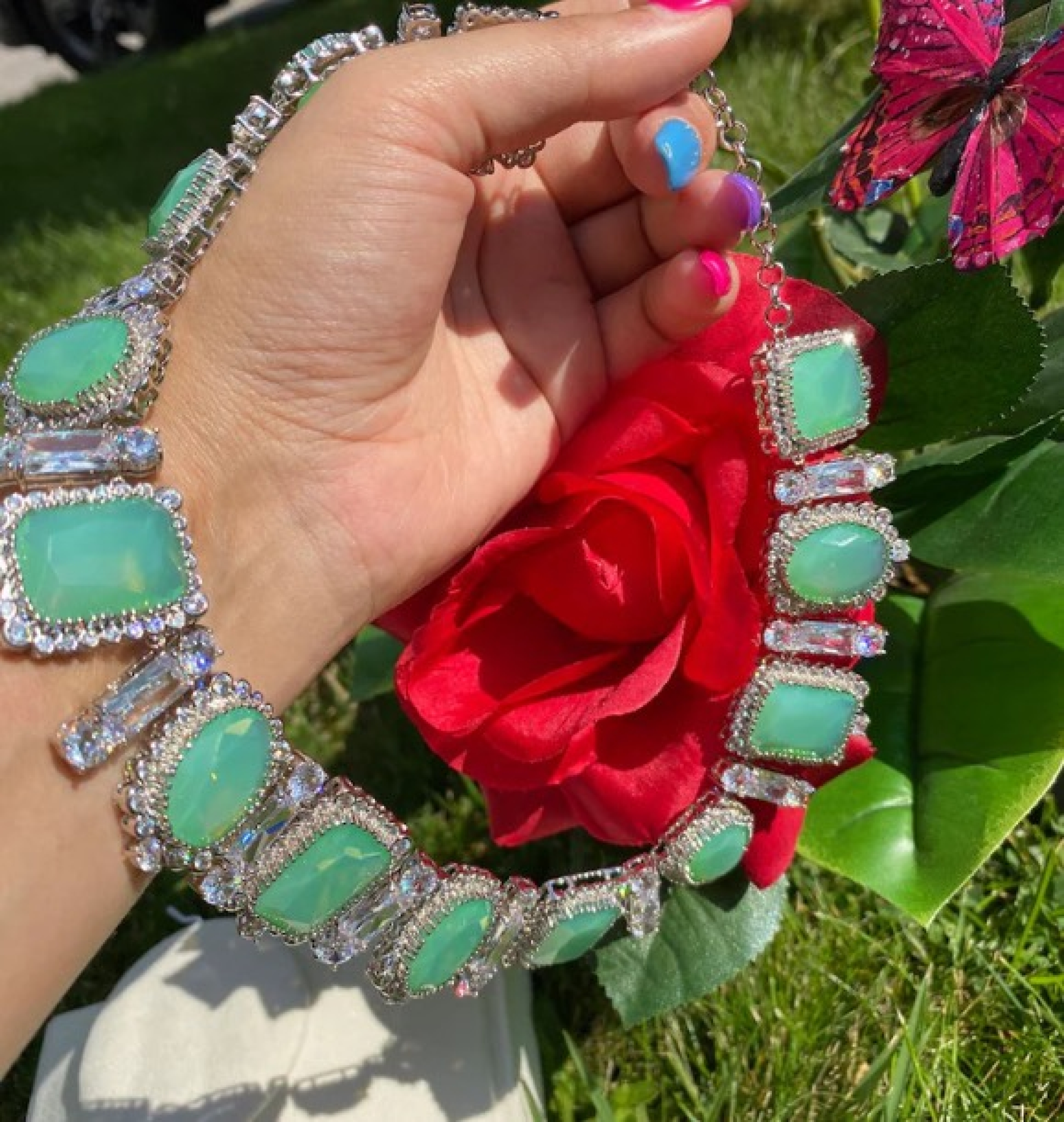 emerald choker