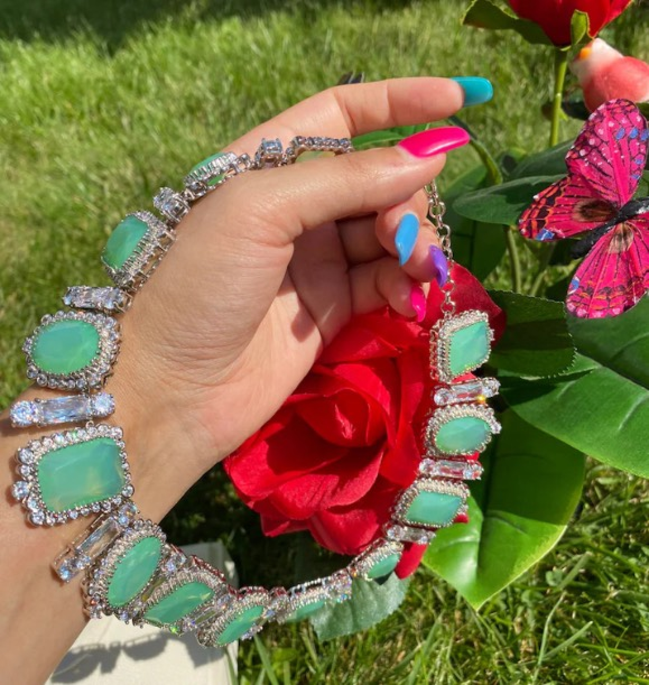 emerald choker
