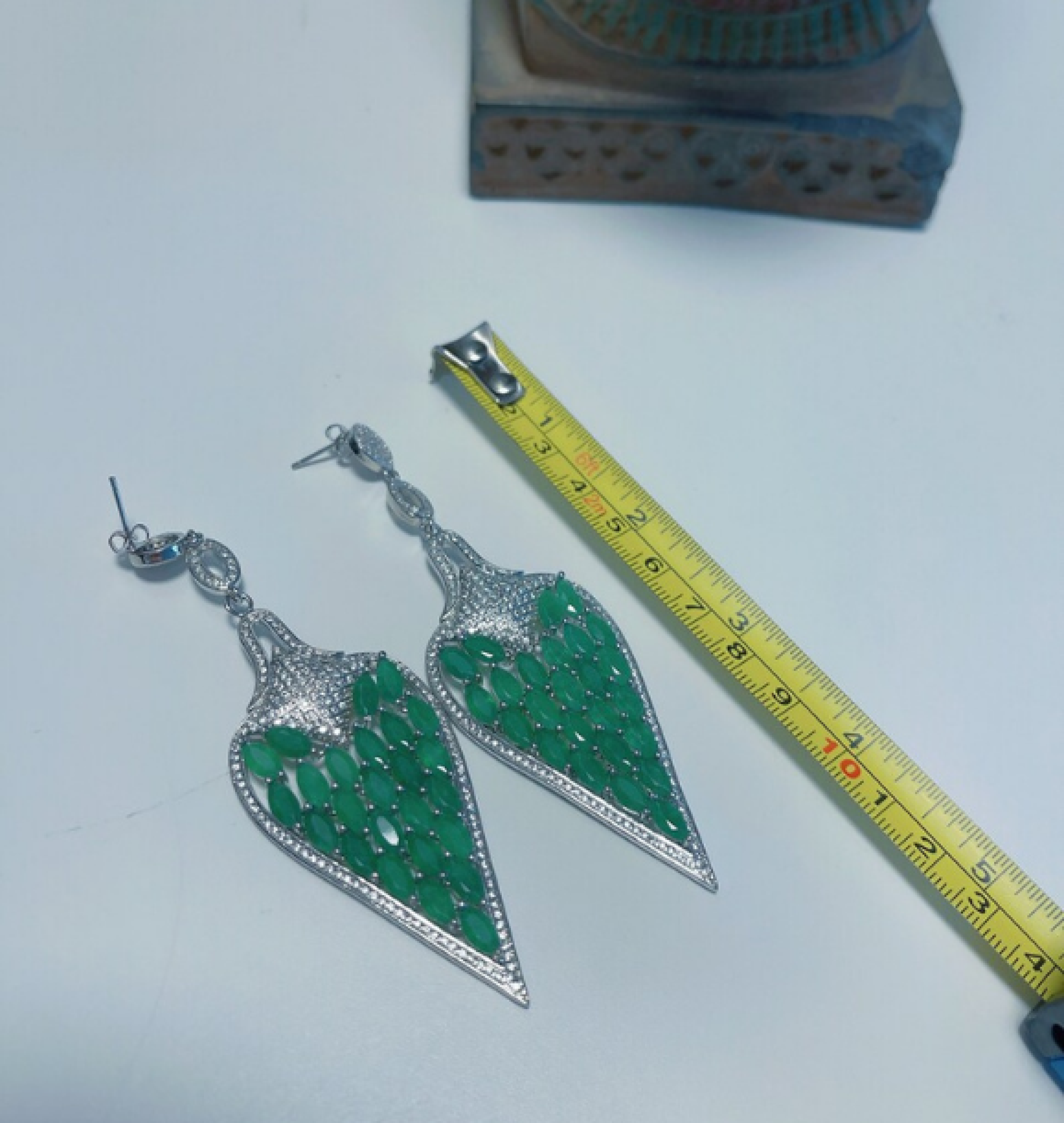 emerald earrings