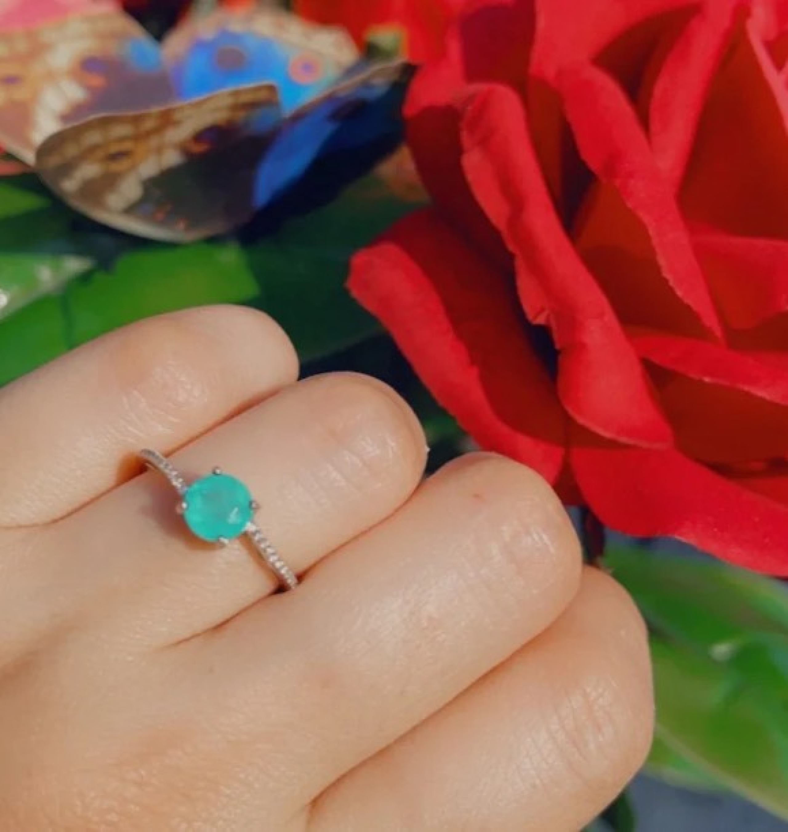 emerald ring