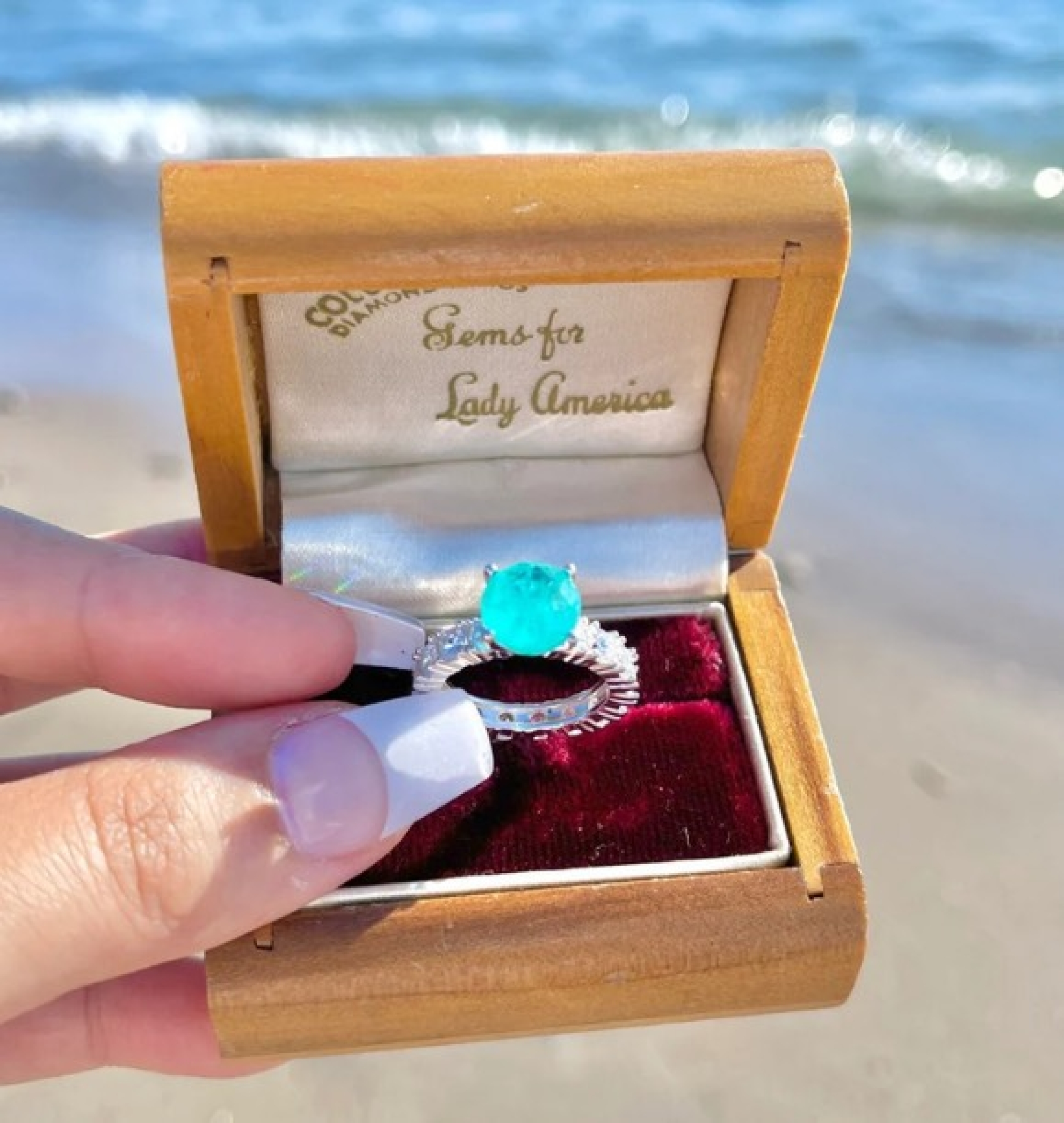 emerald ring