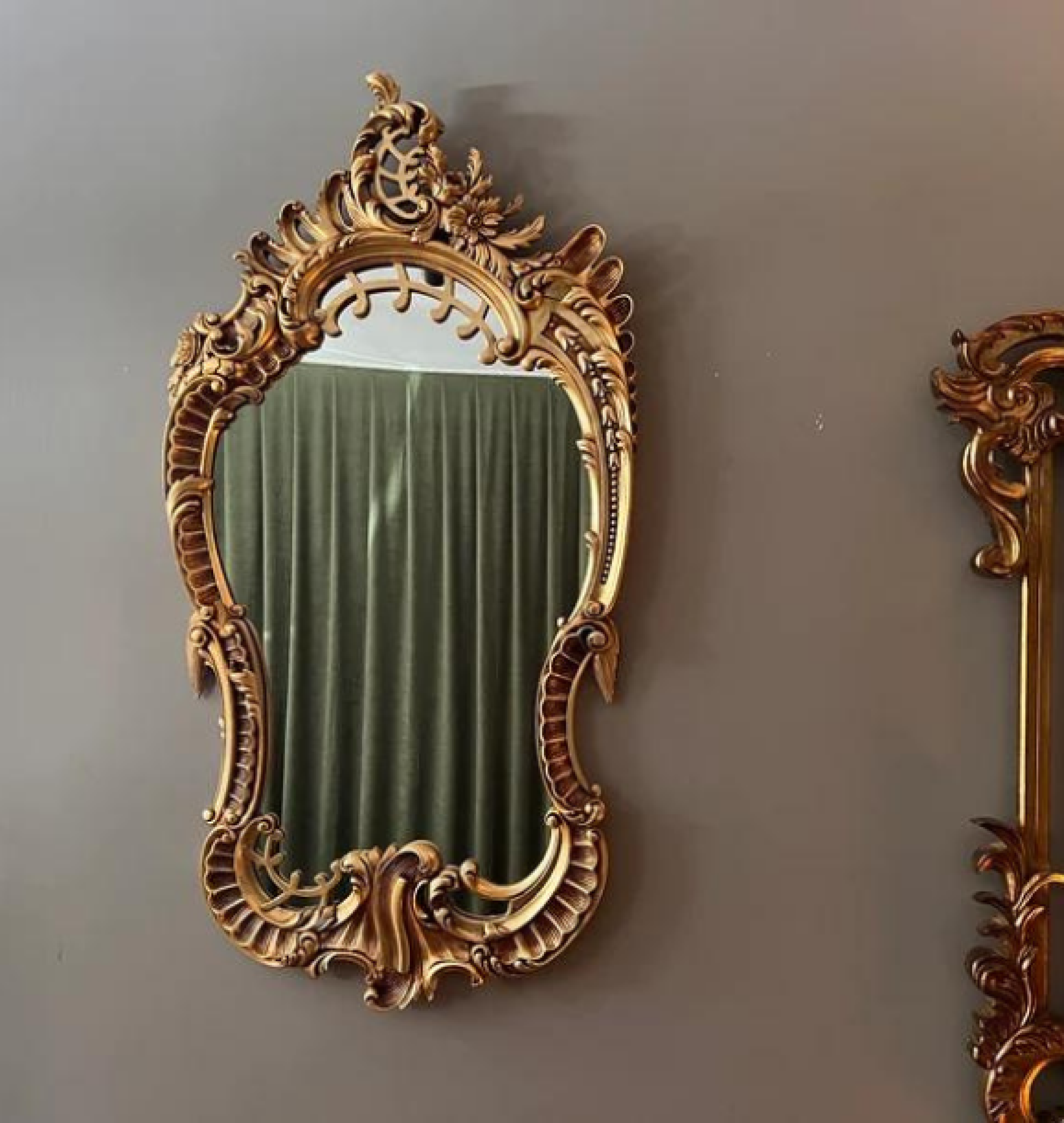 gold mirror