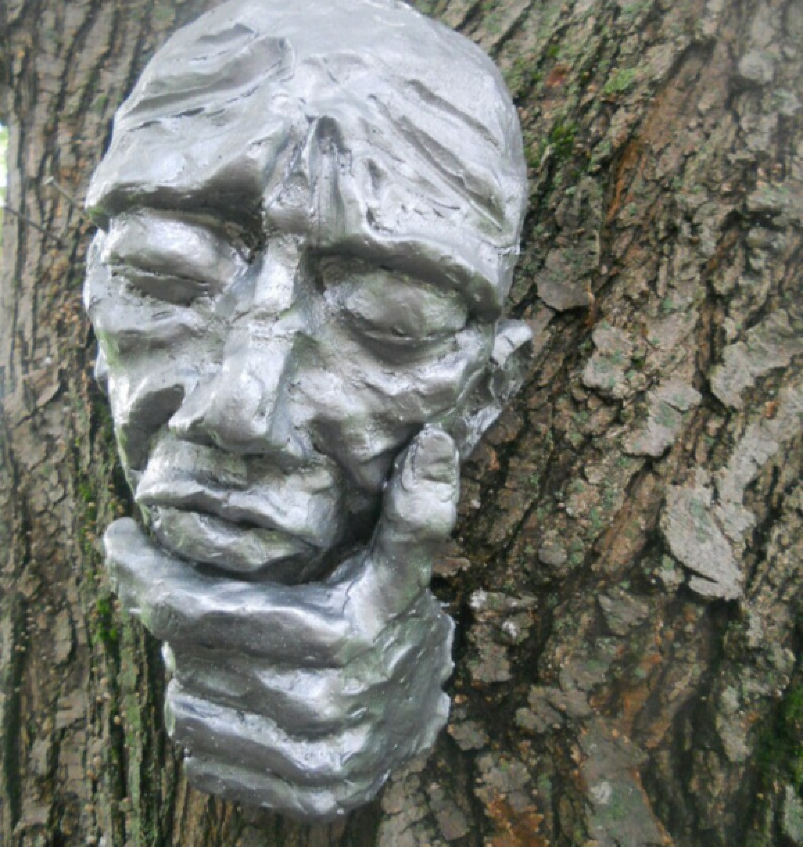 mask scultpure