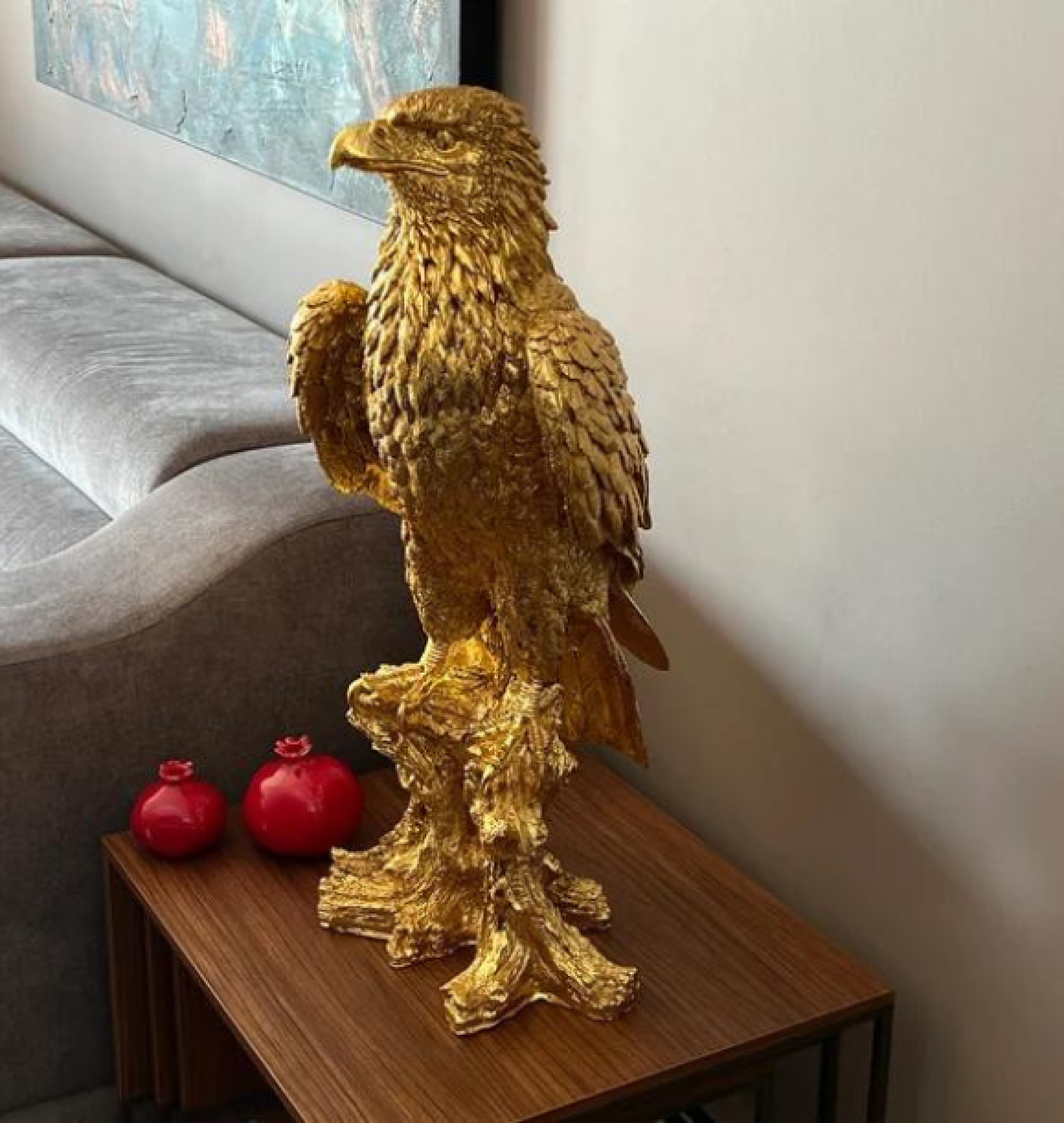 eagle sculpture