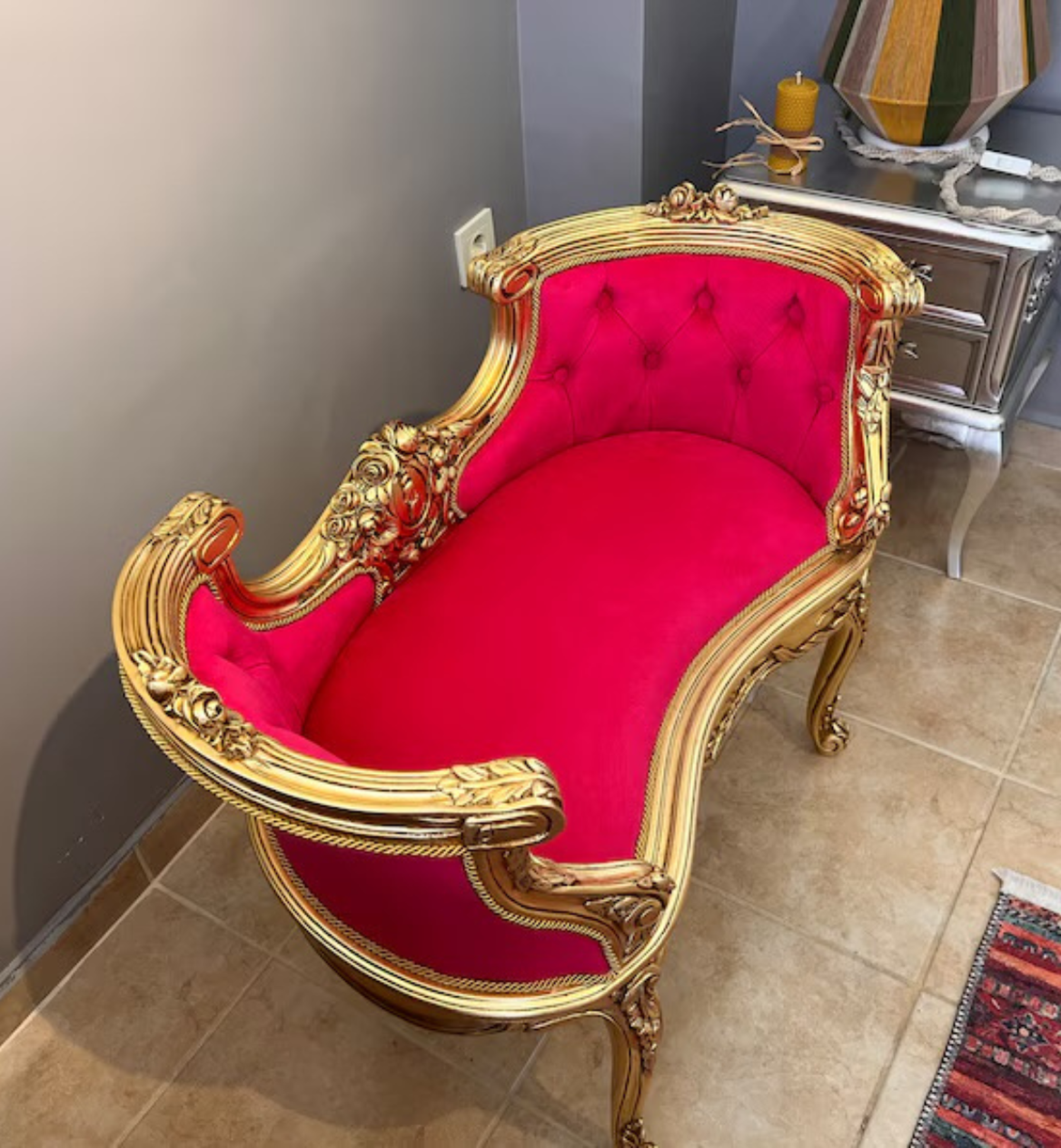 magenta bench