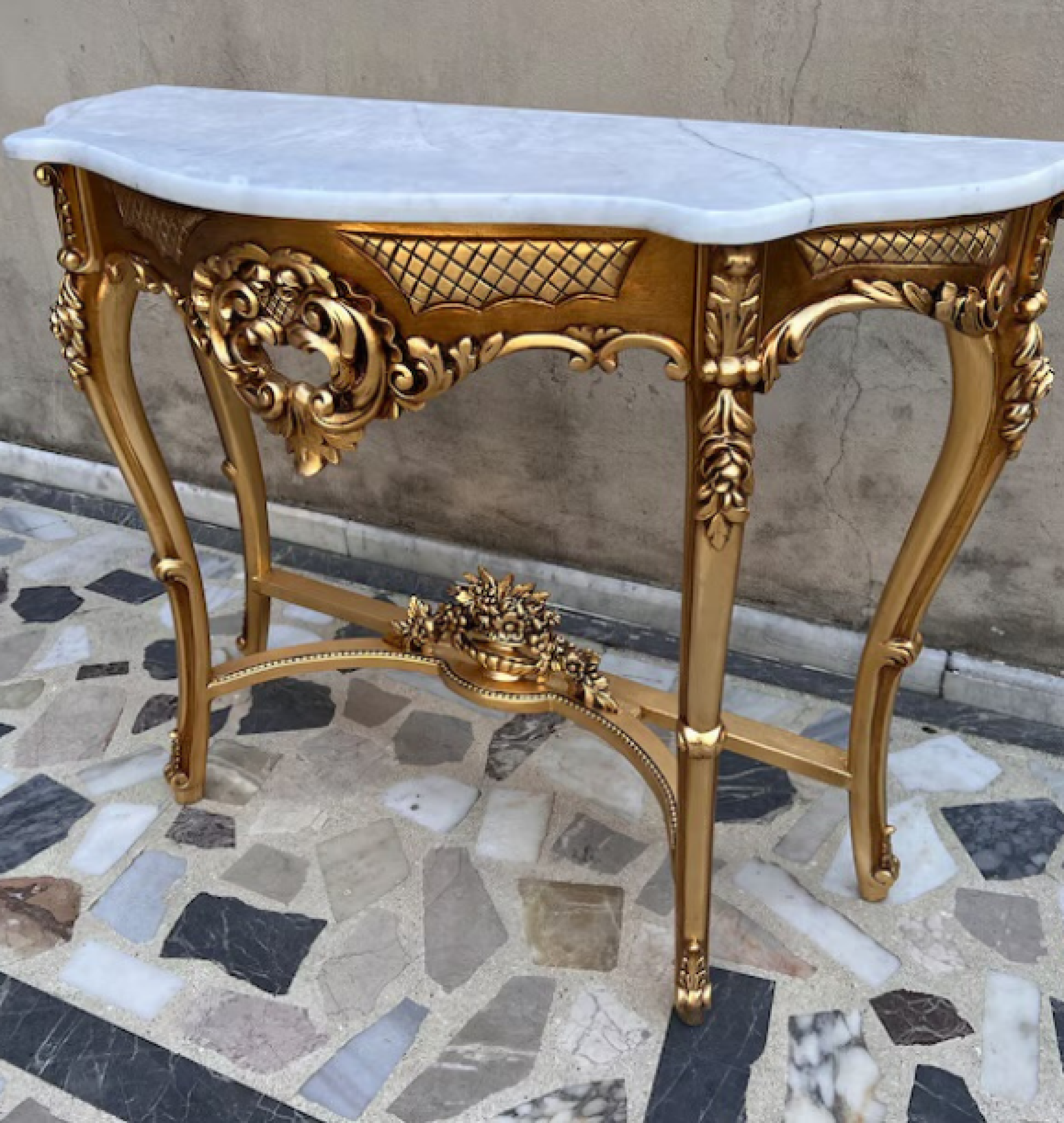 console  table