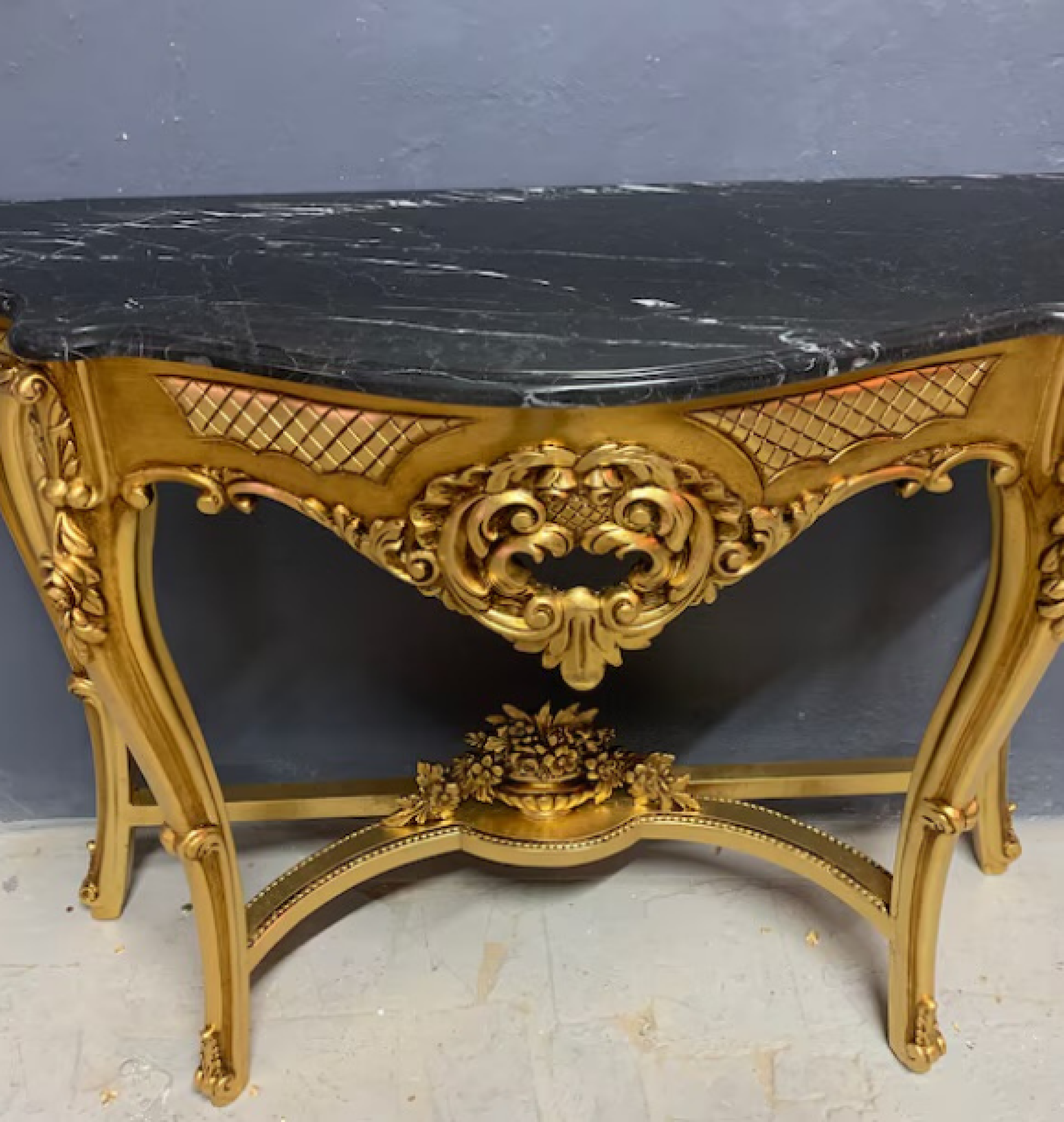 console  table
