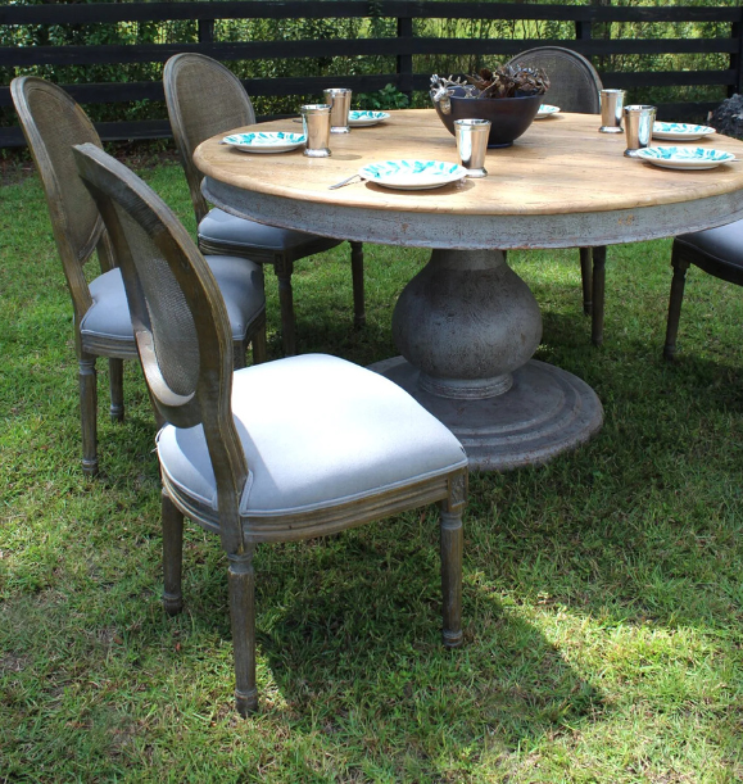king arthur  table