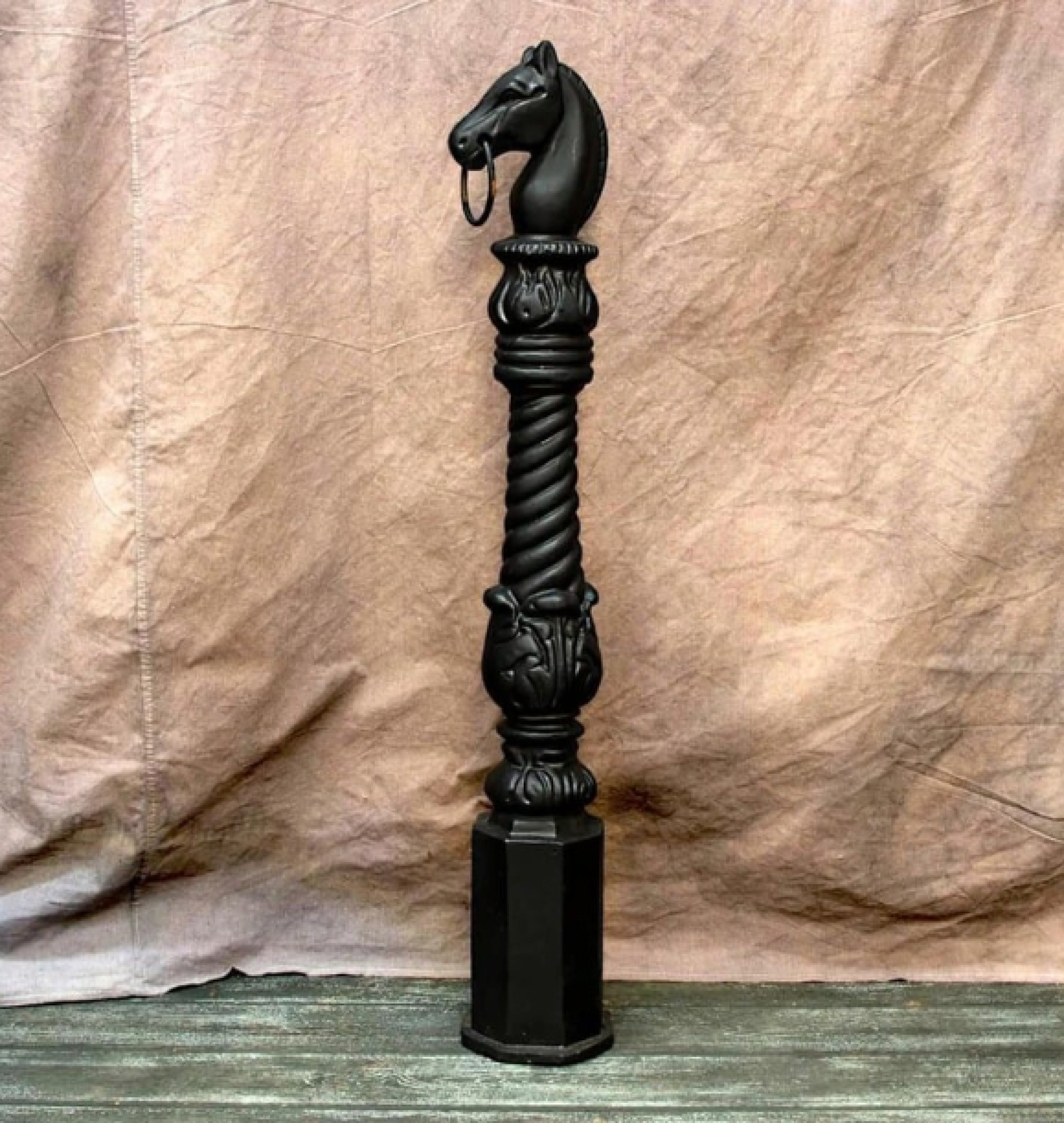 horse post