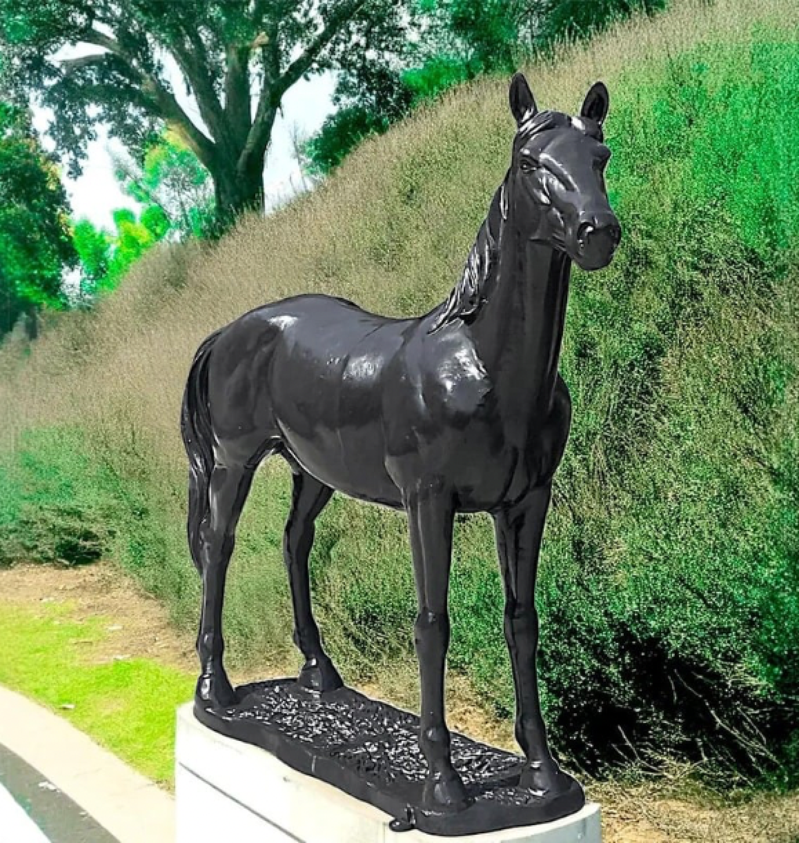 horse statue