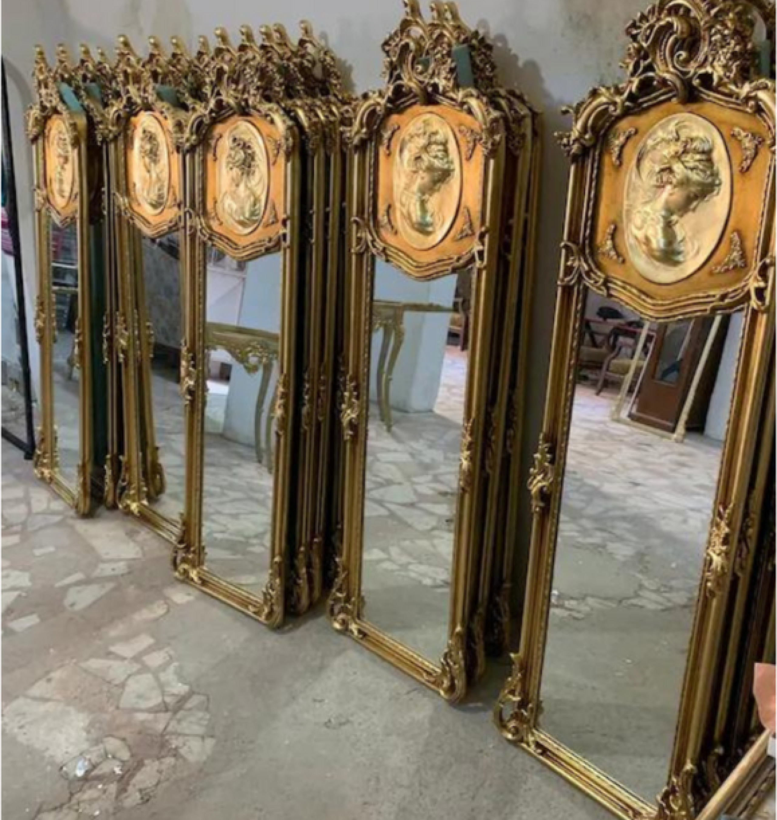 gold mirror
