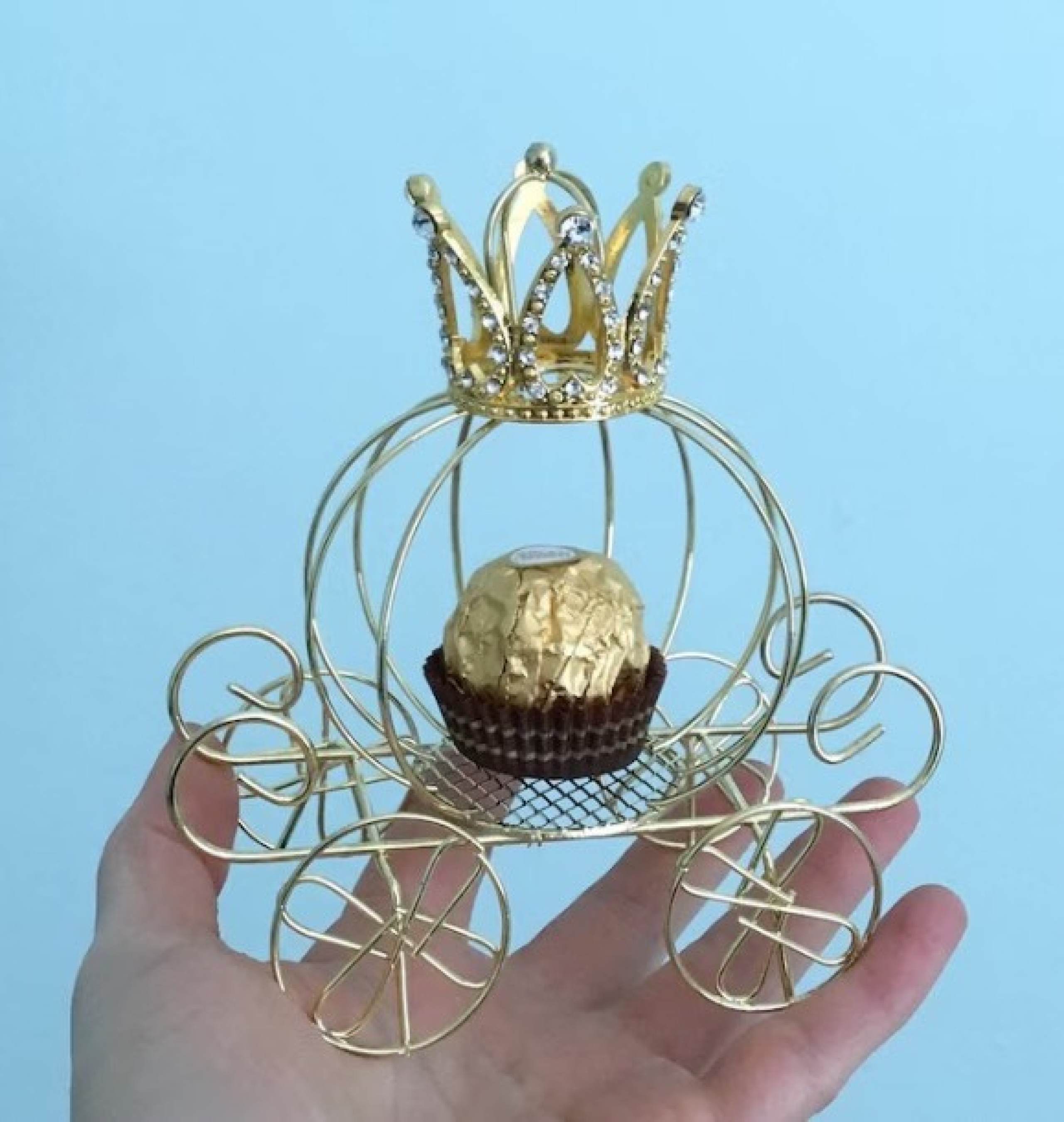 carriage decor