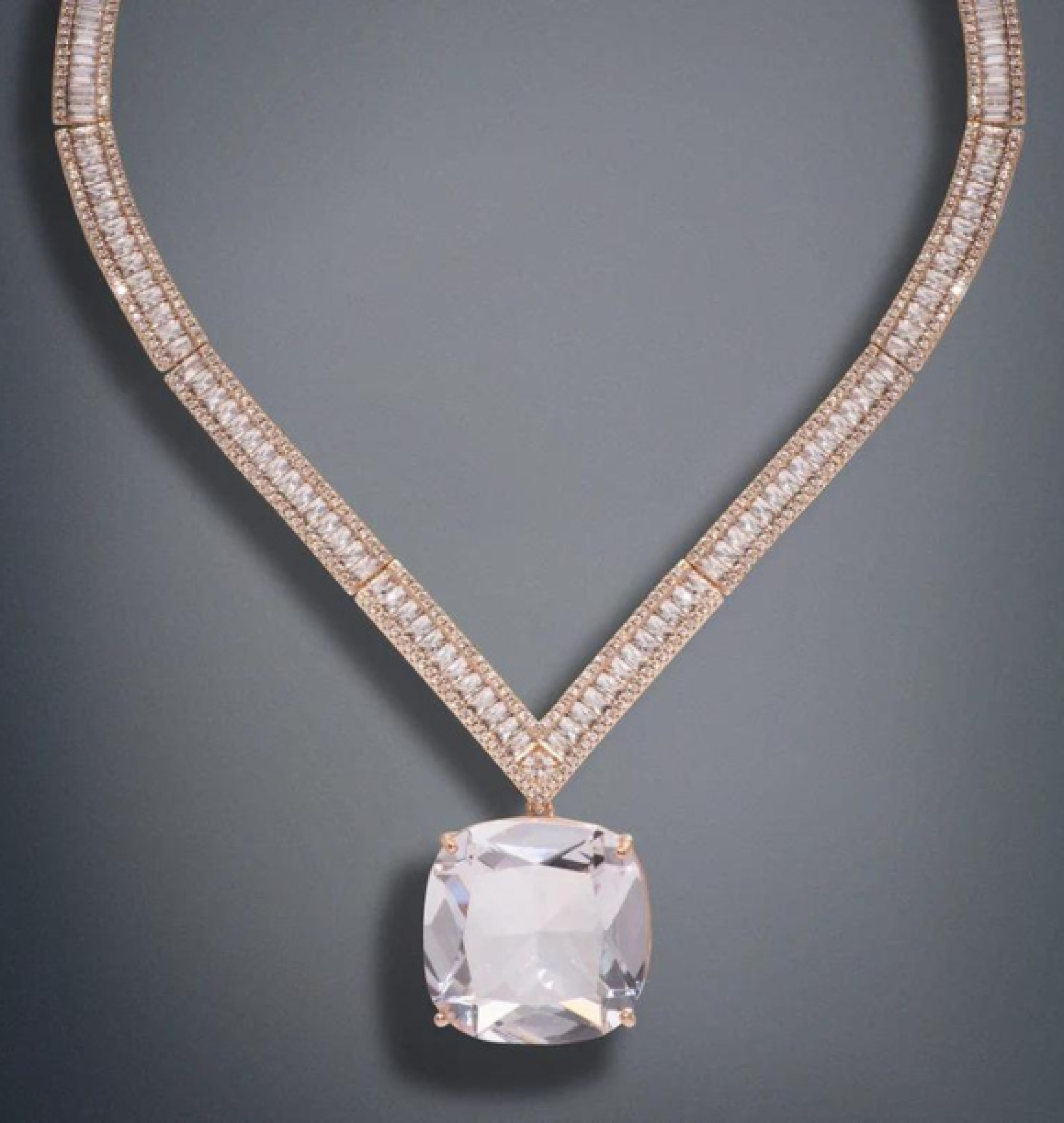 crystal choker