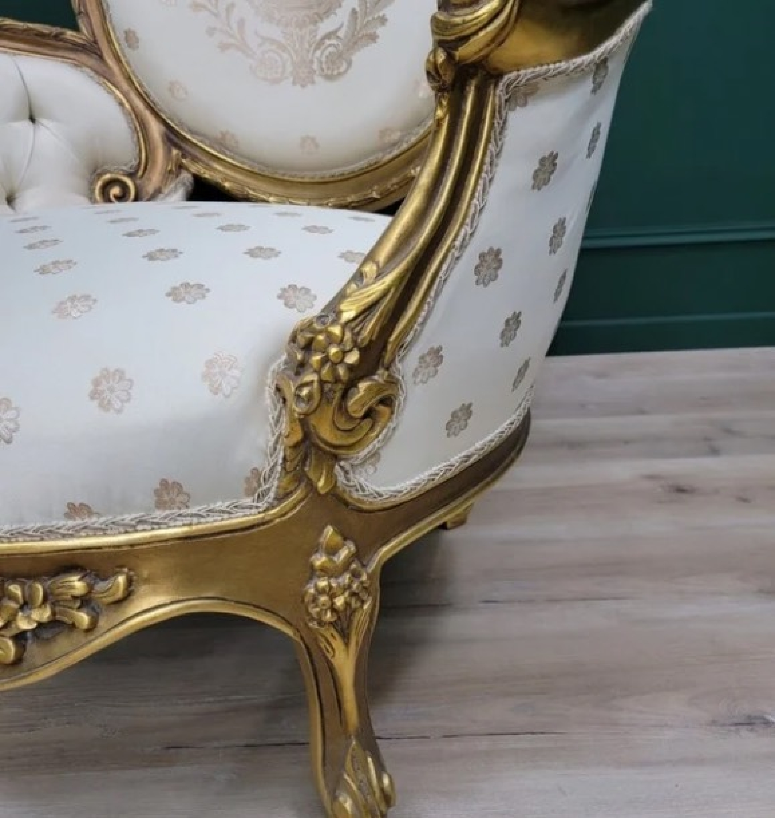 pearl thrones