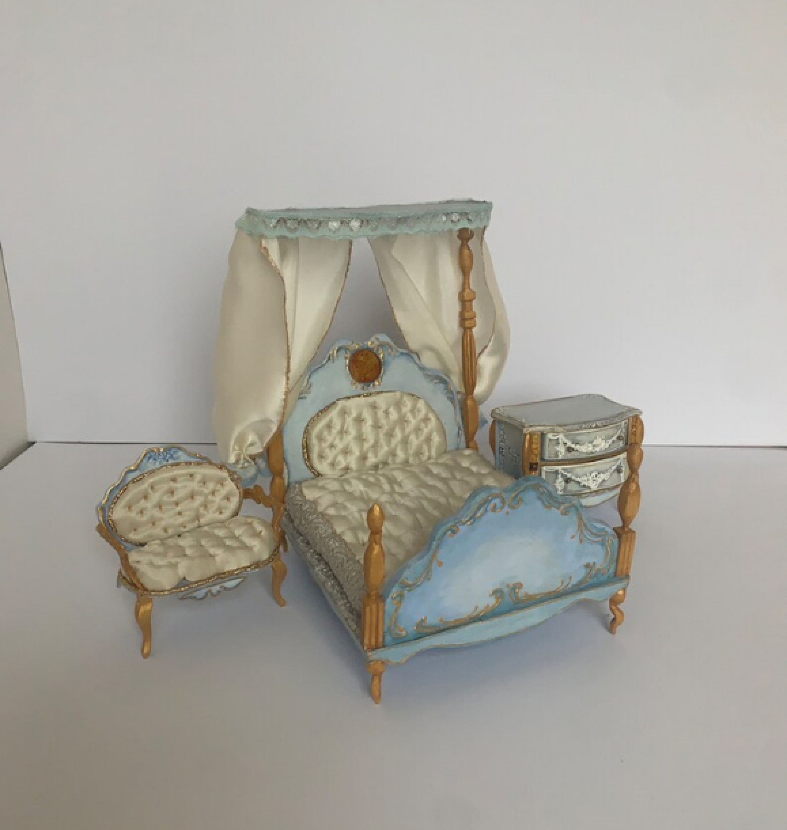 doll set
