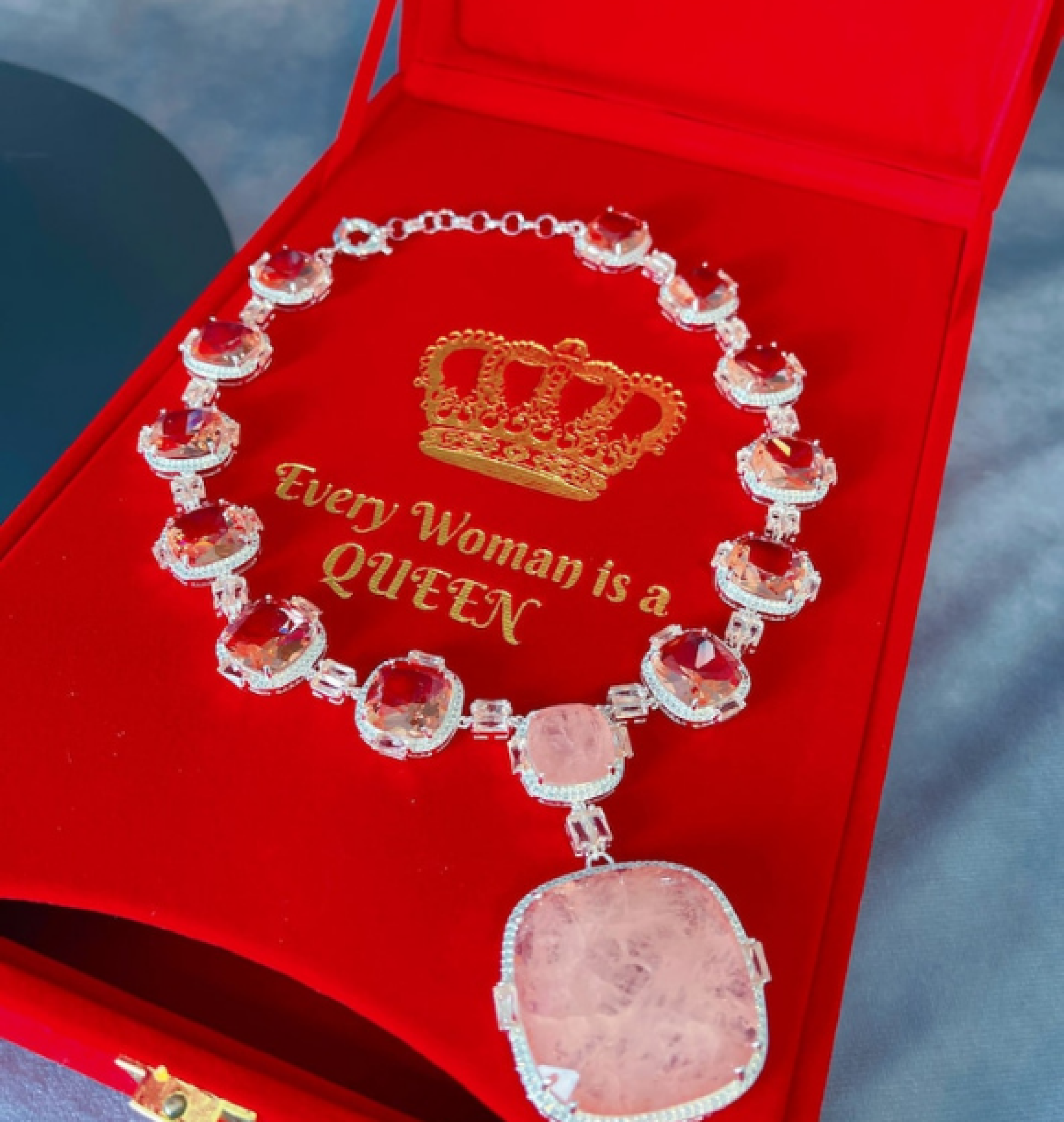 morganite choker