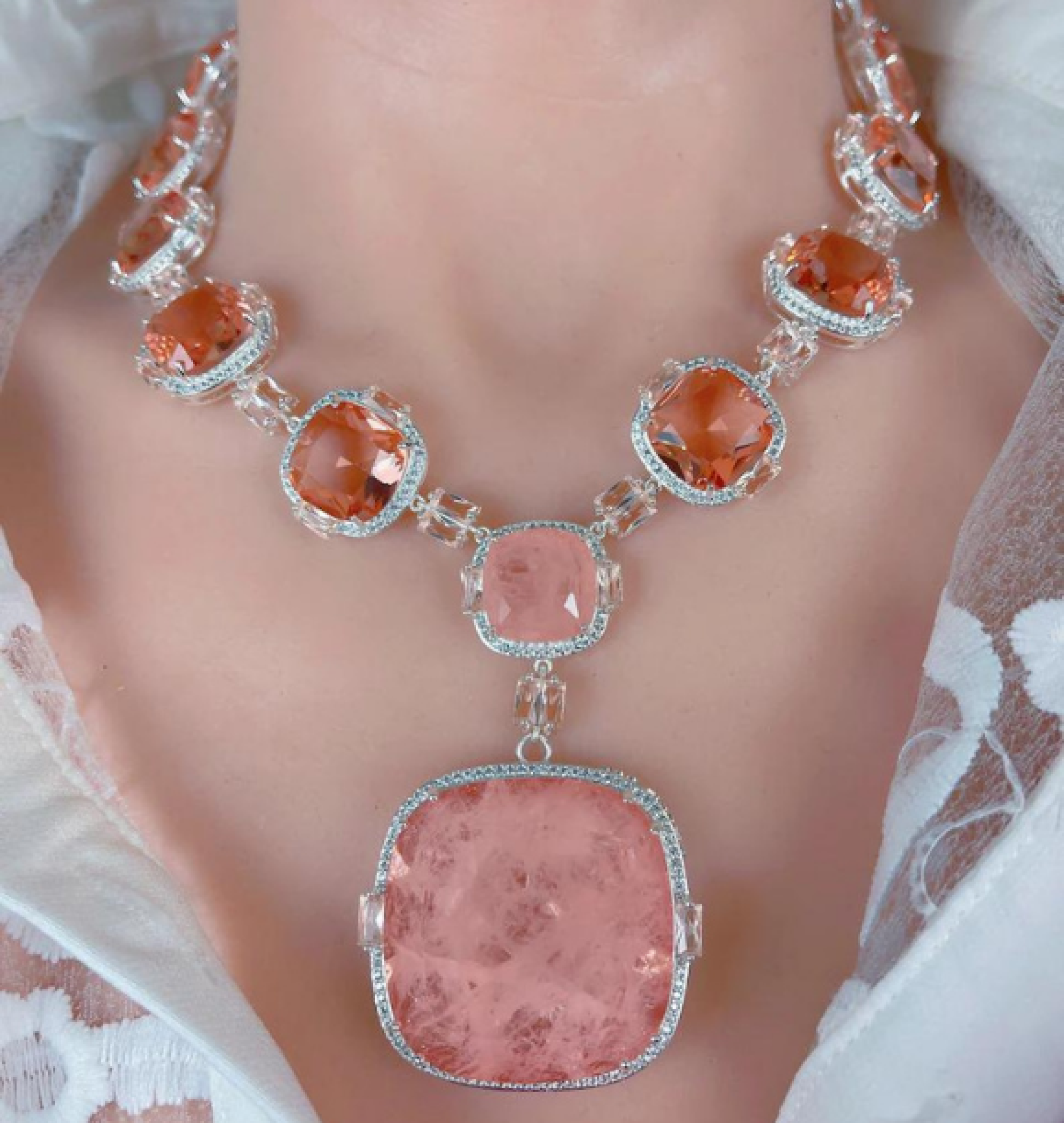 morganite choker