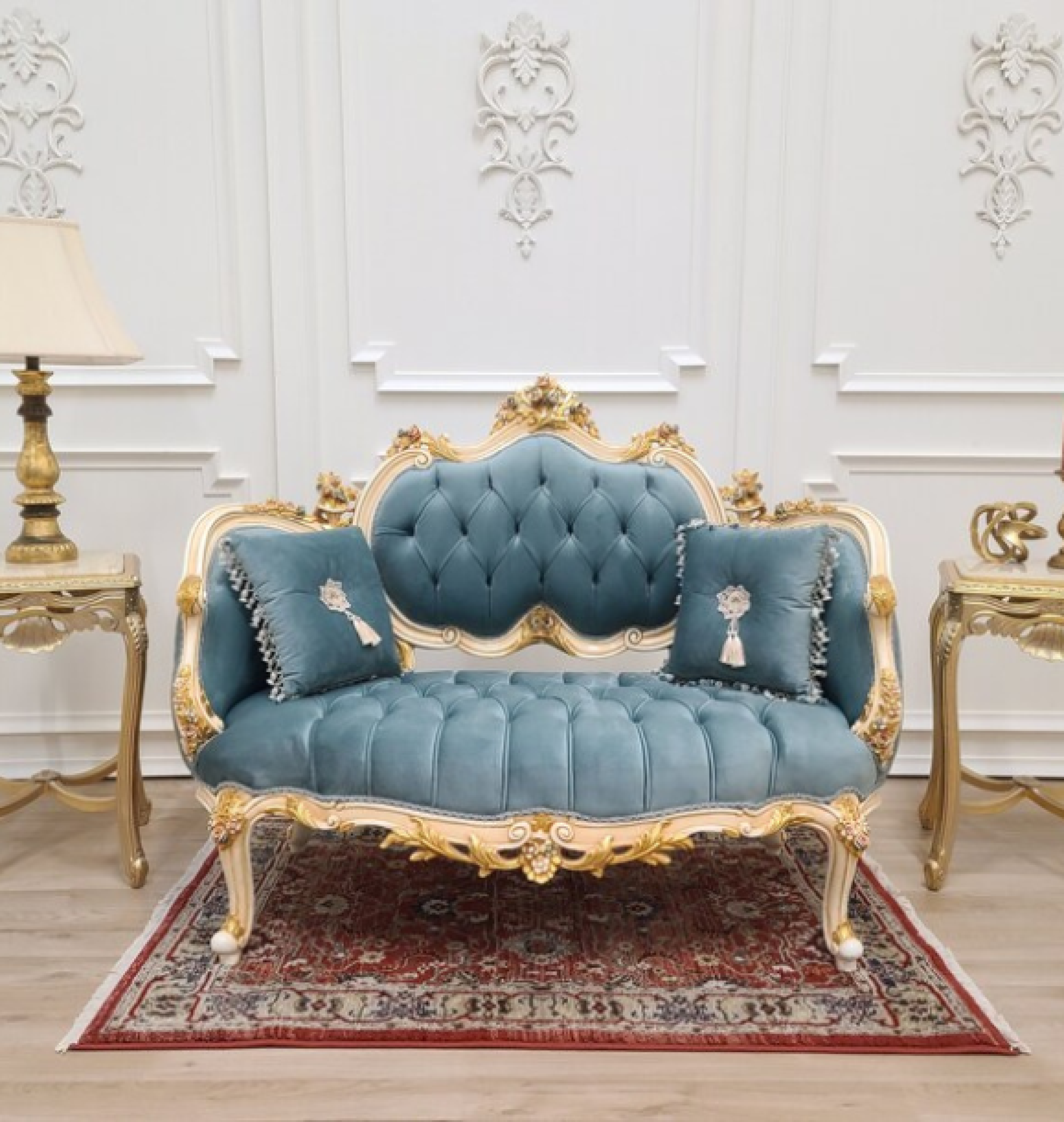 sky settee