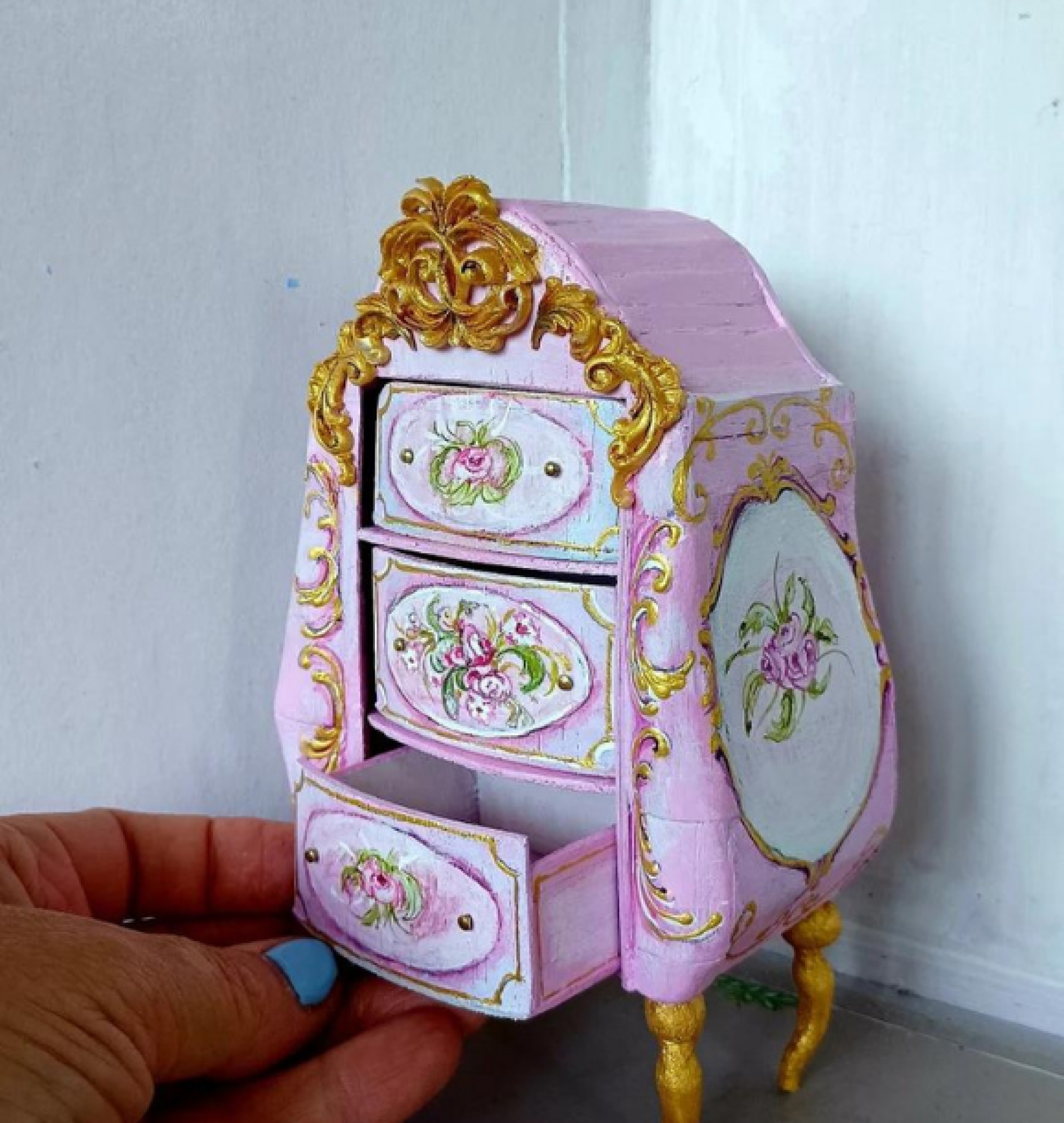 doll armoire