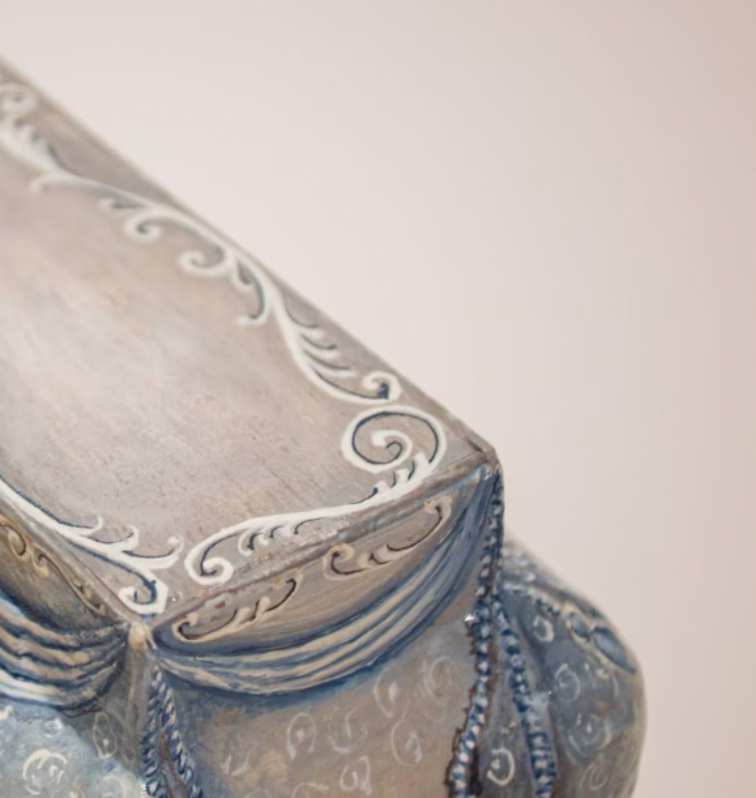 doll chest