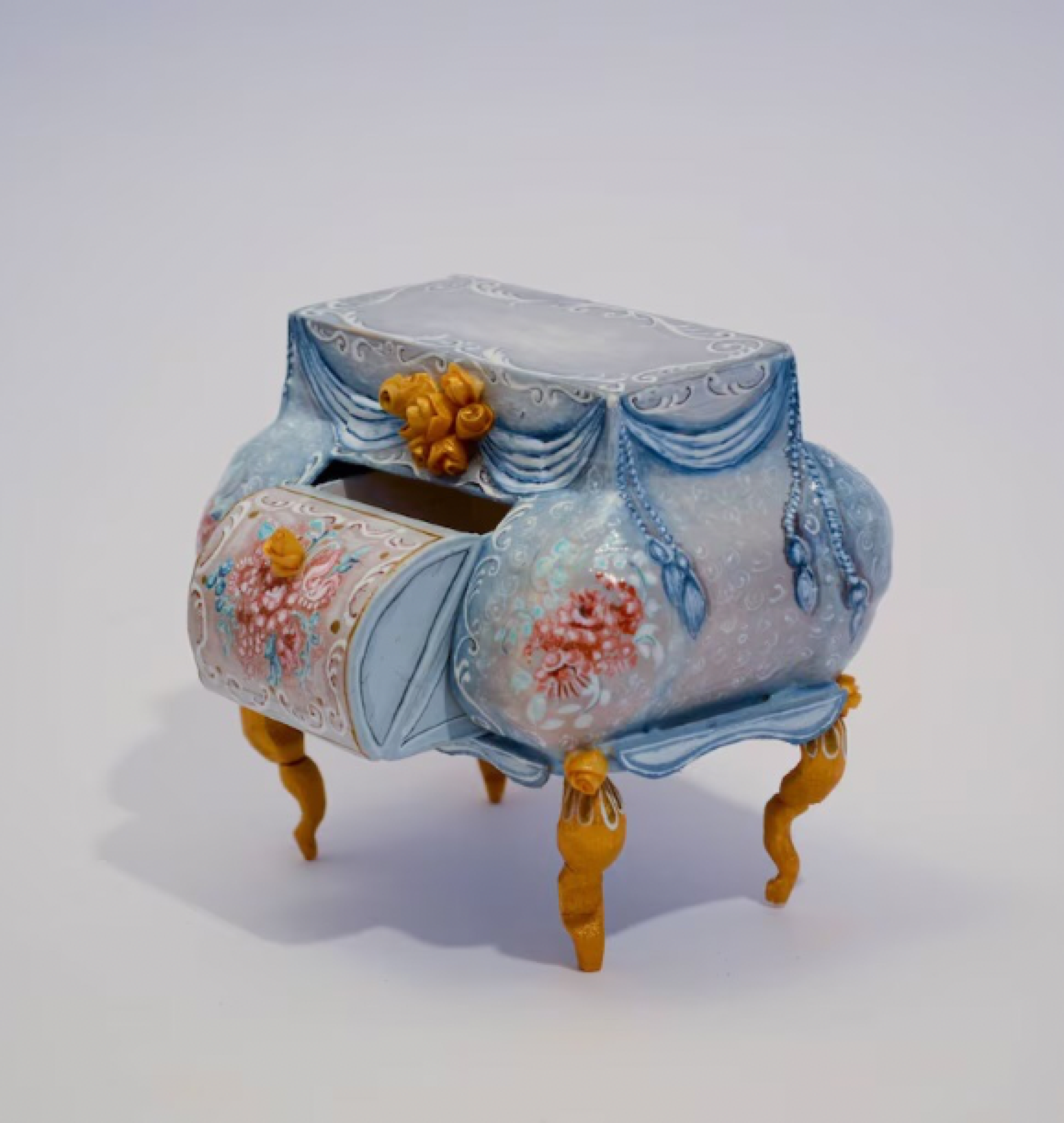 doll chest