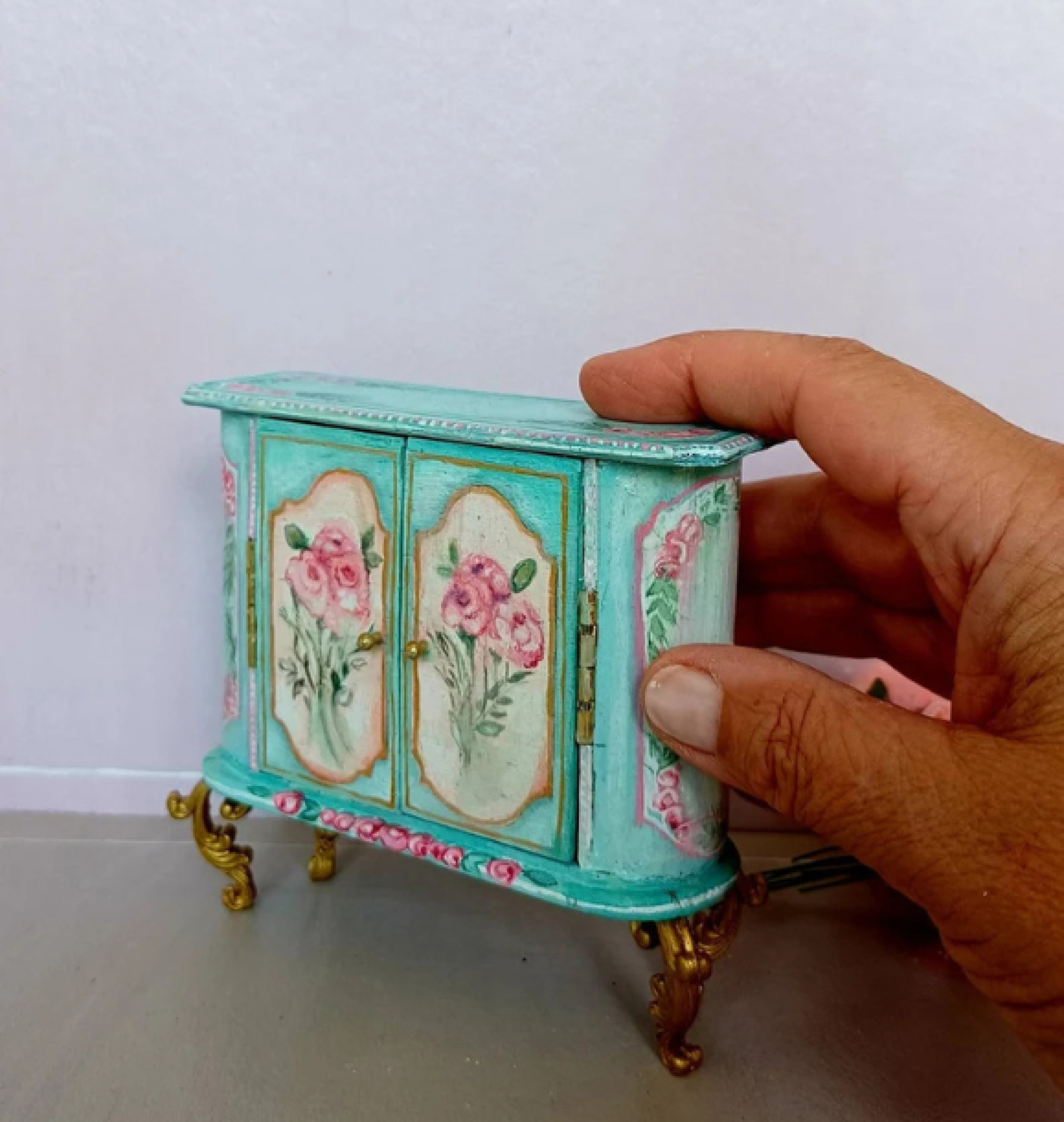 doll chest