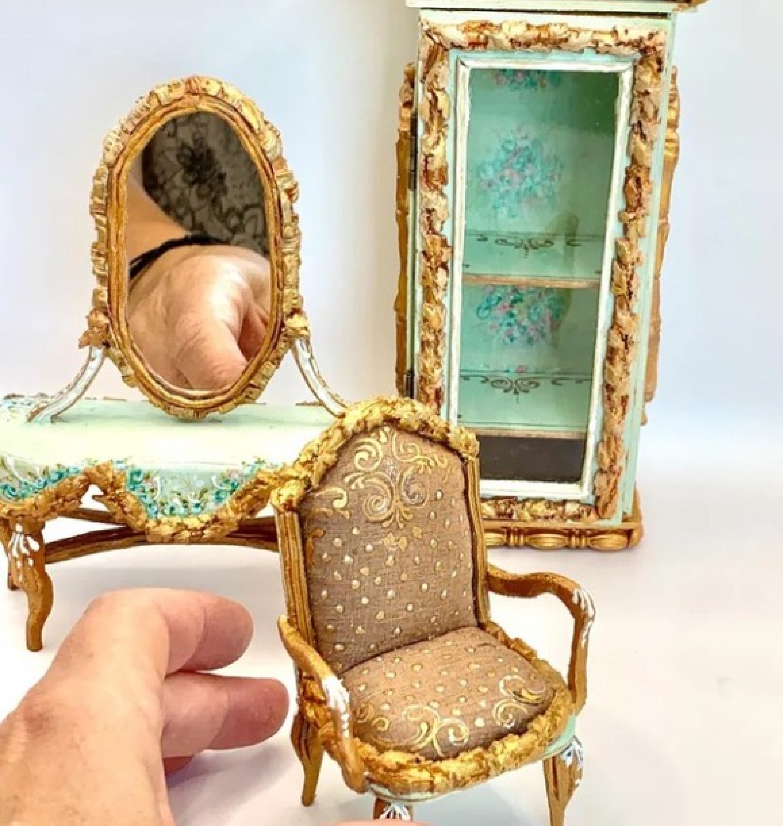 doll set