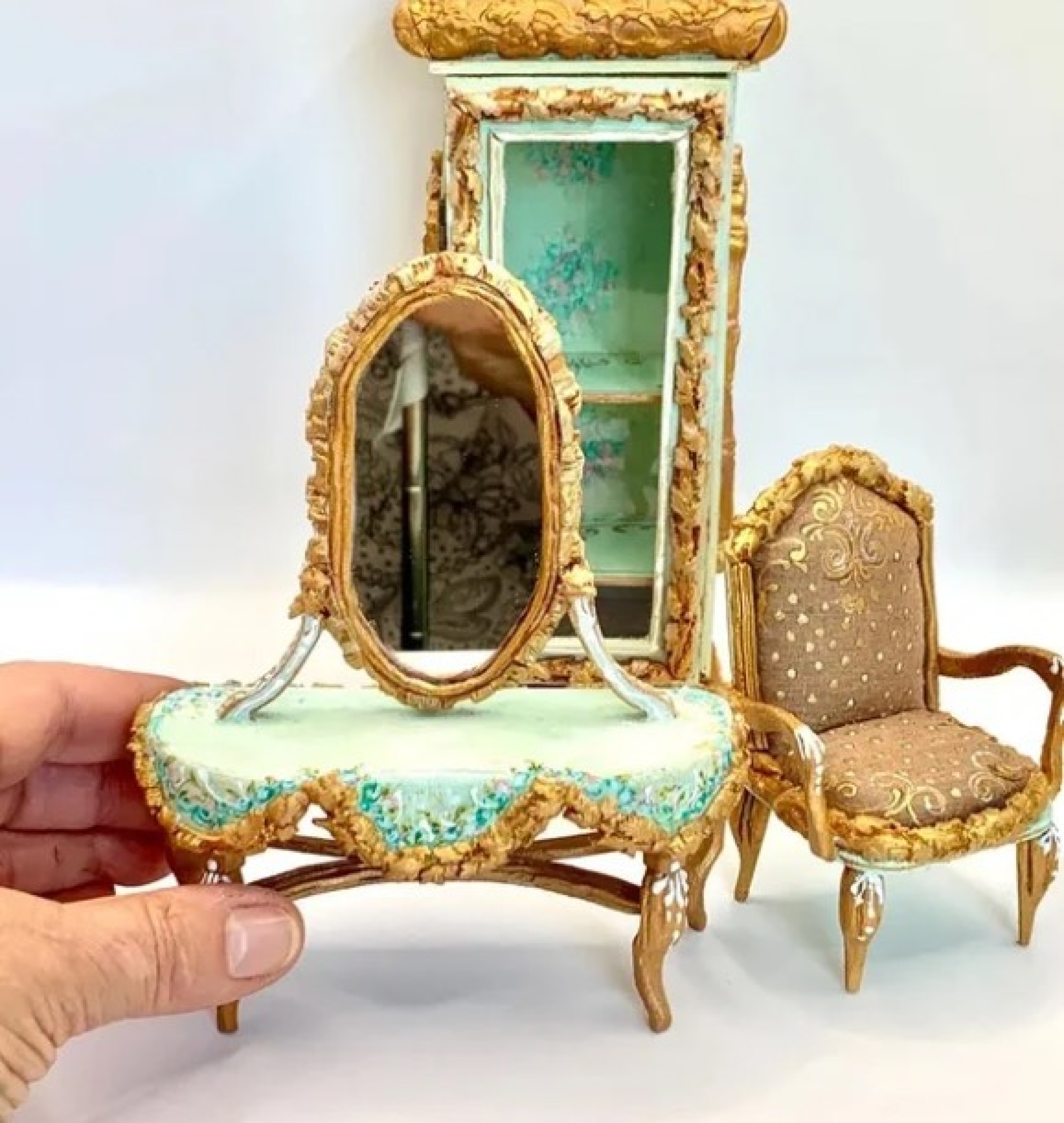 doll set