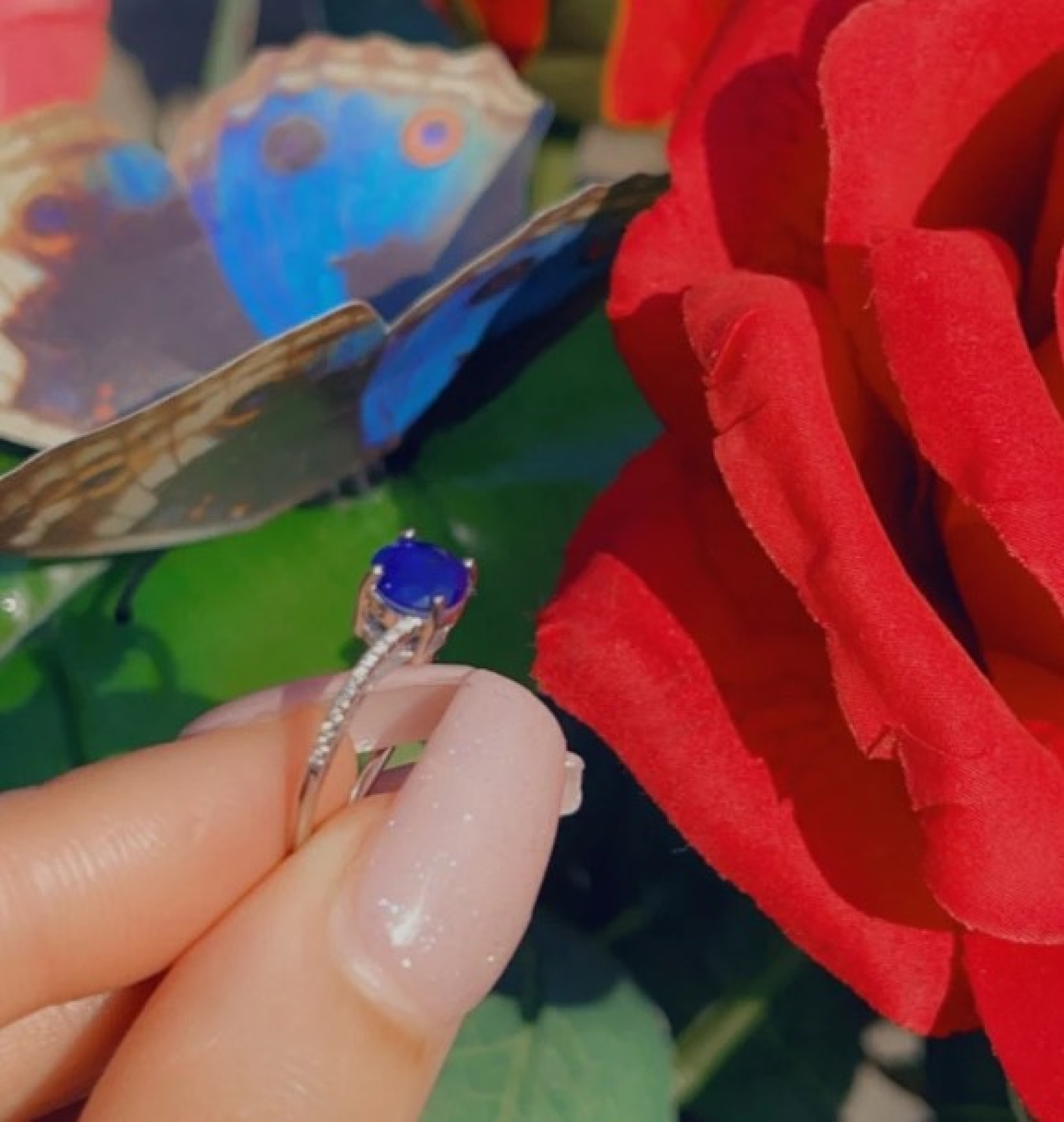 sapphire ring