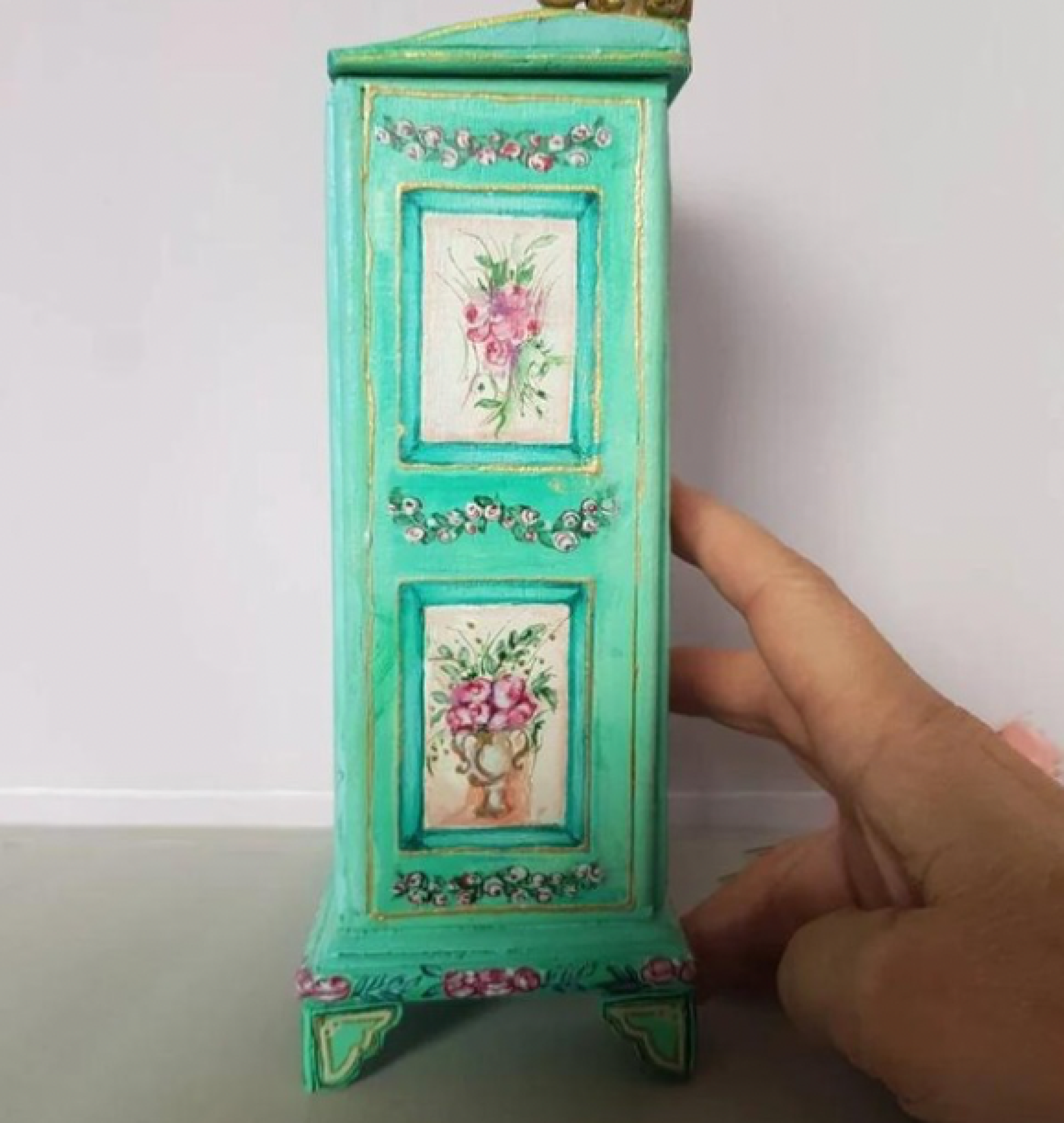 doll wardrobe
