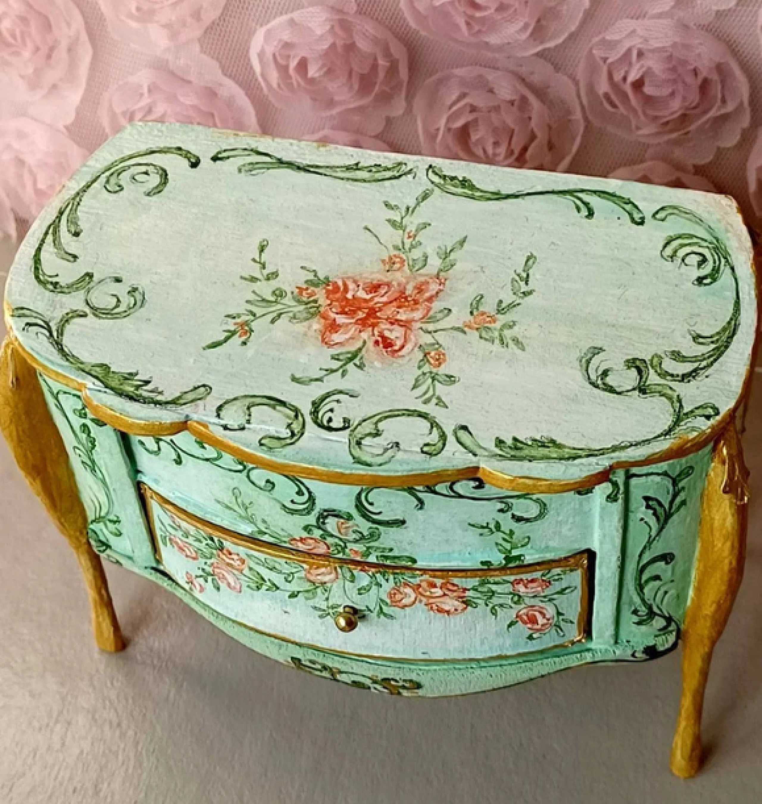 doll chest