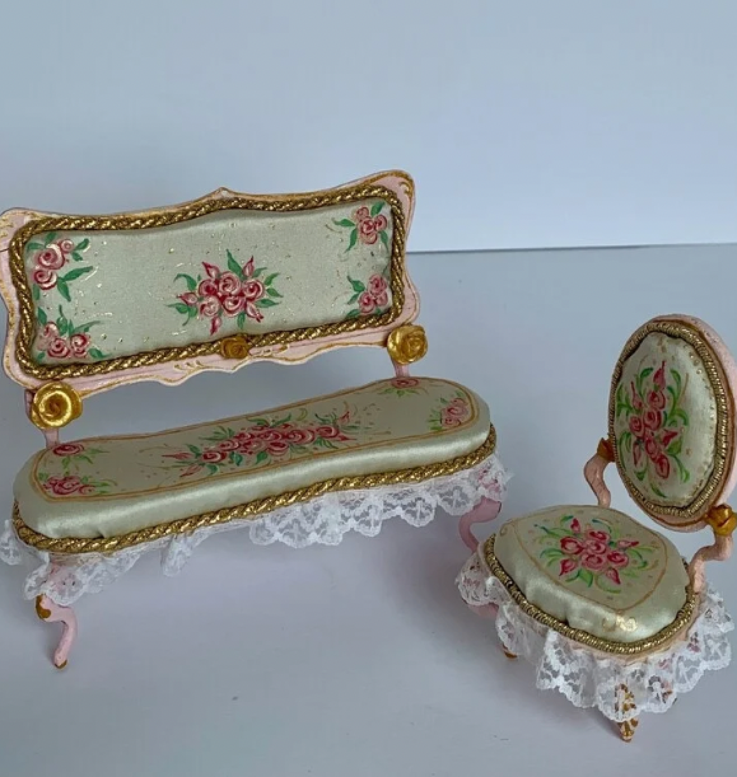 doll set