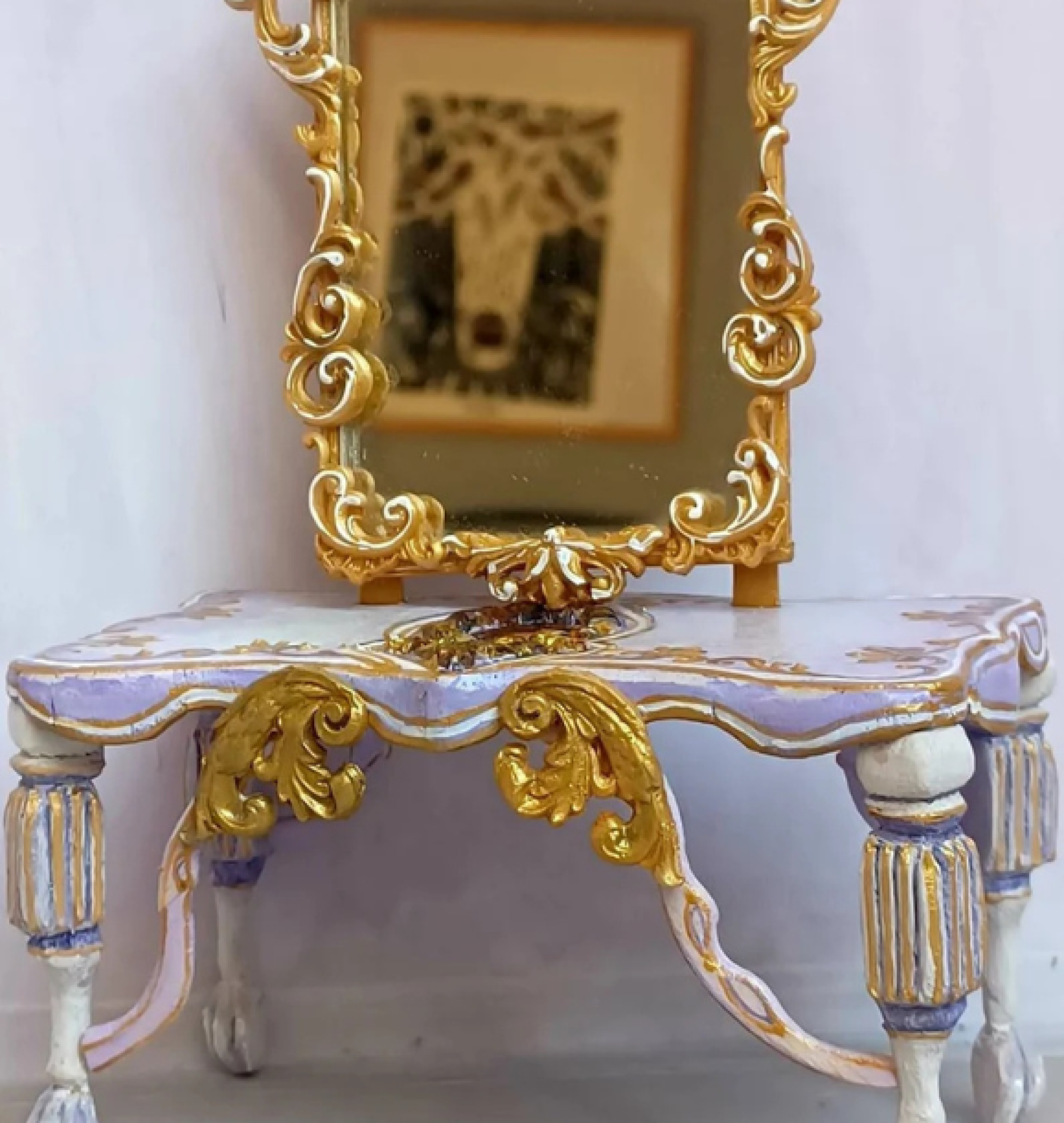 doll vanity