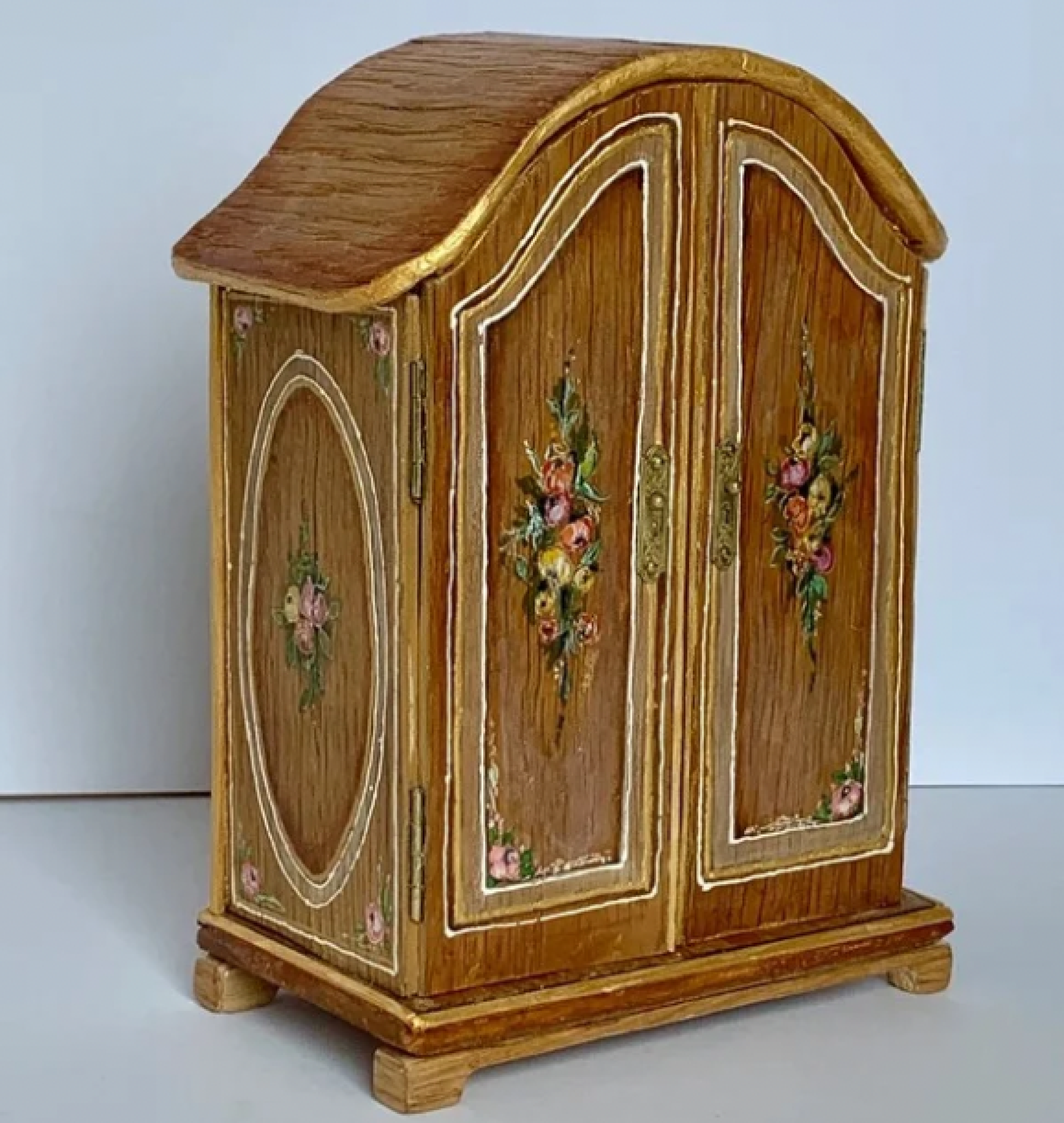 doll wardrobe