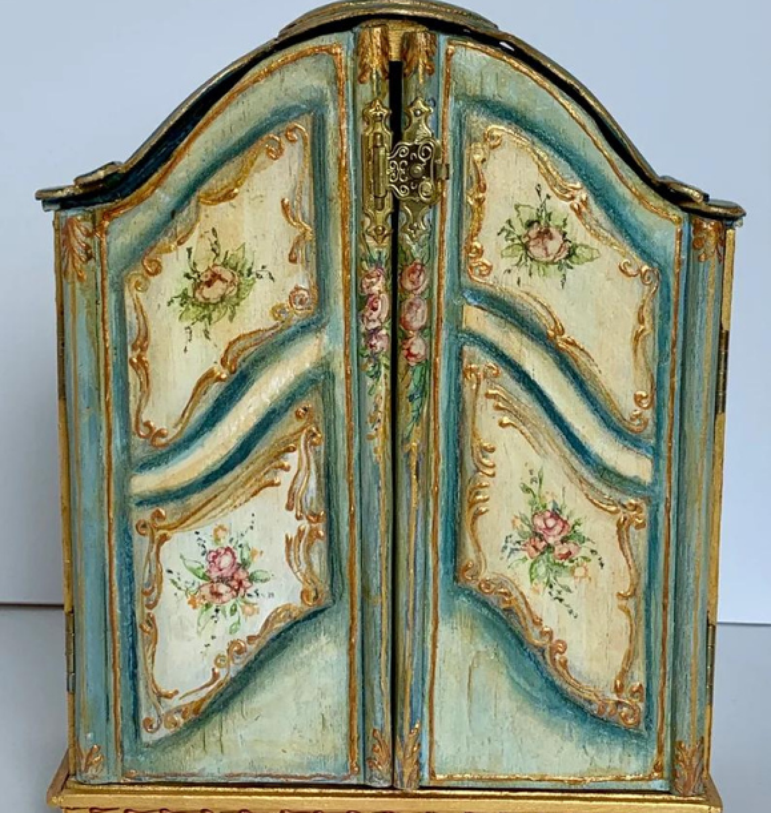 doll wardrobe