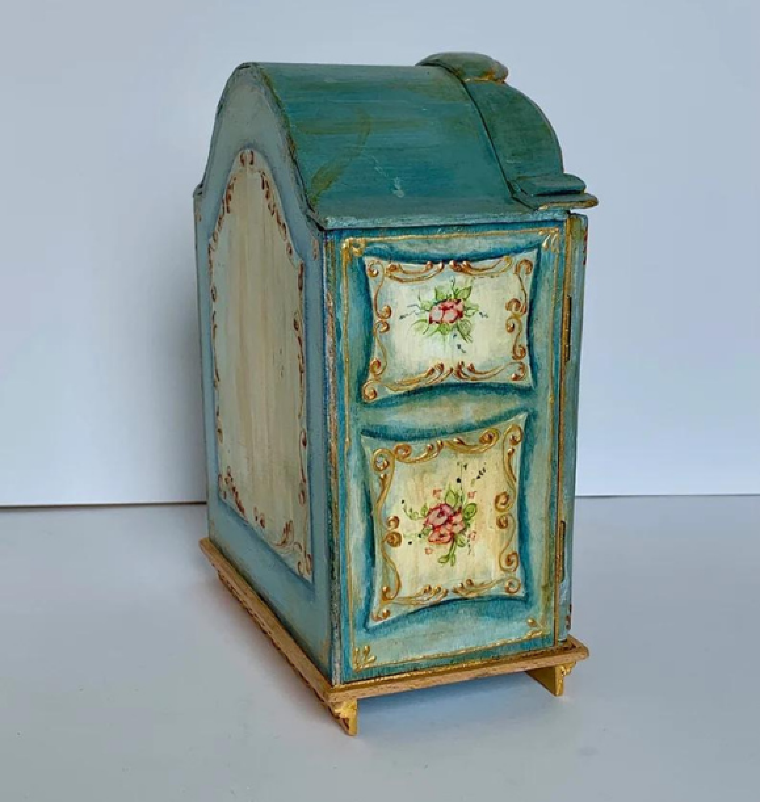 doll wardrobe