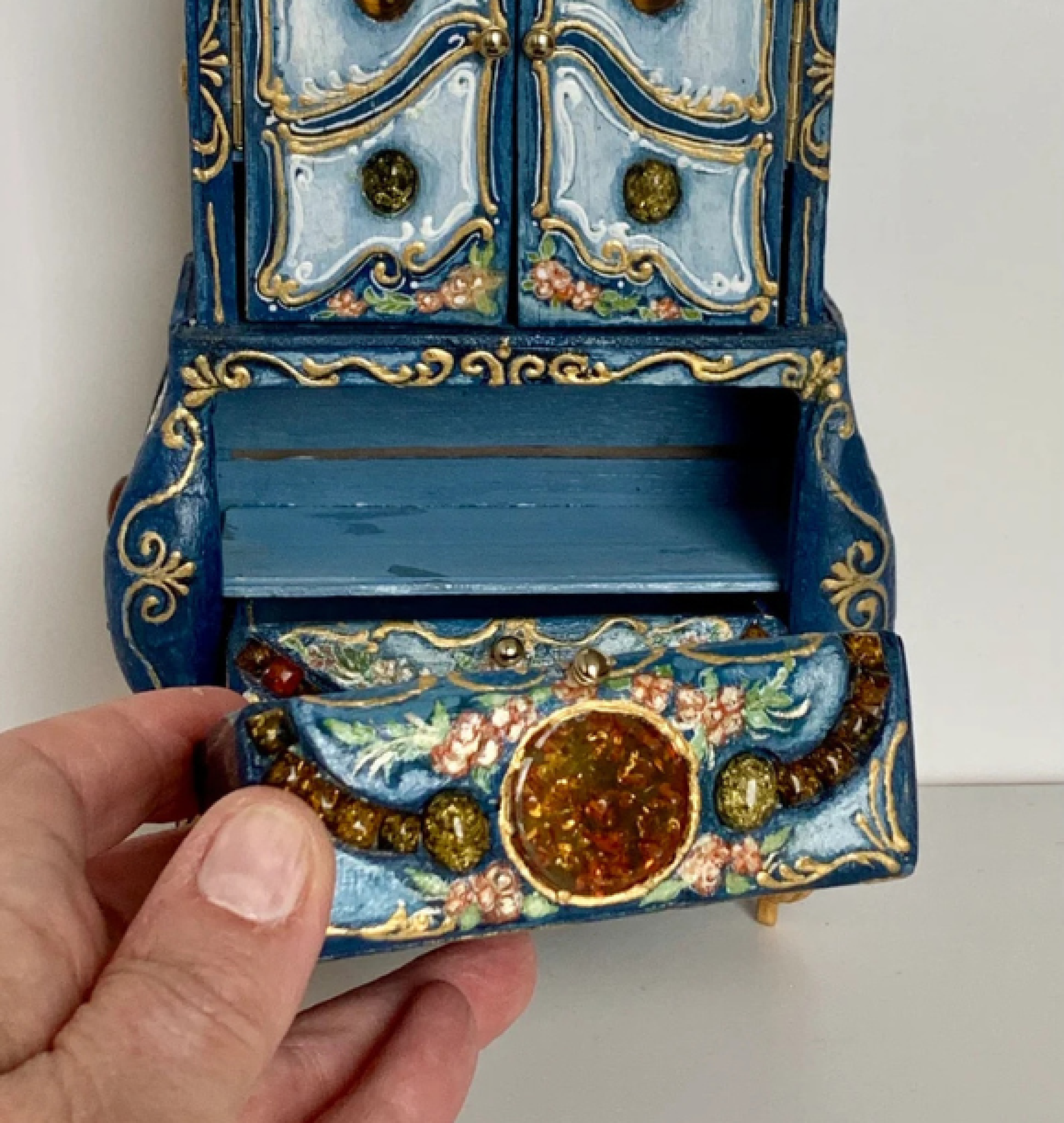 doll wardrobe