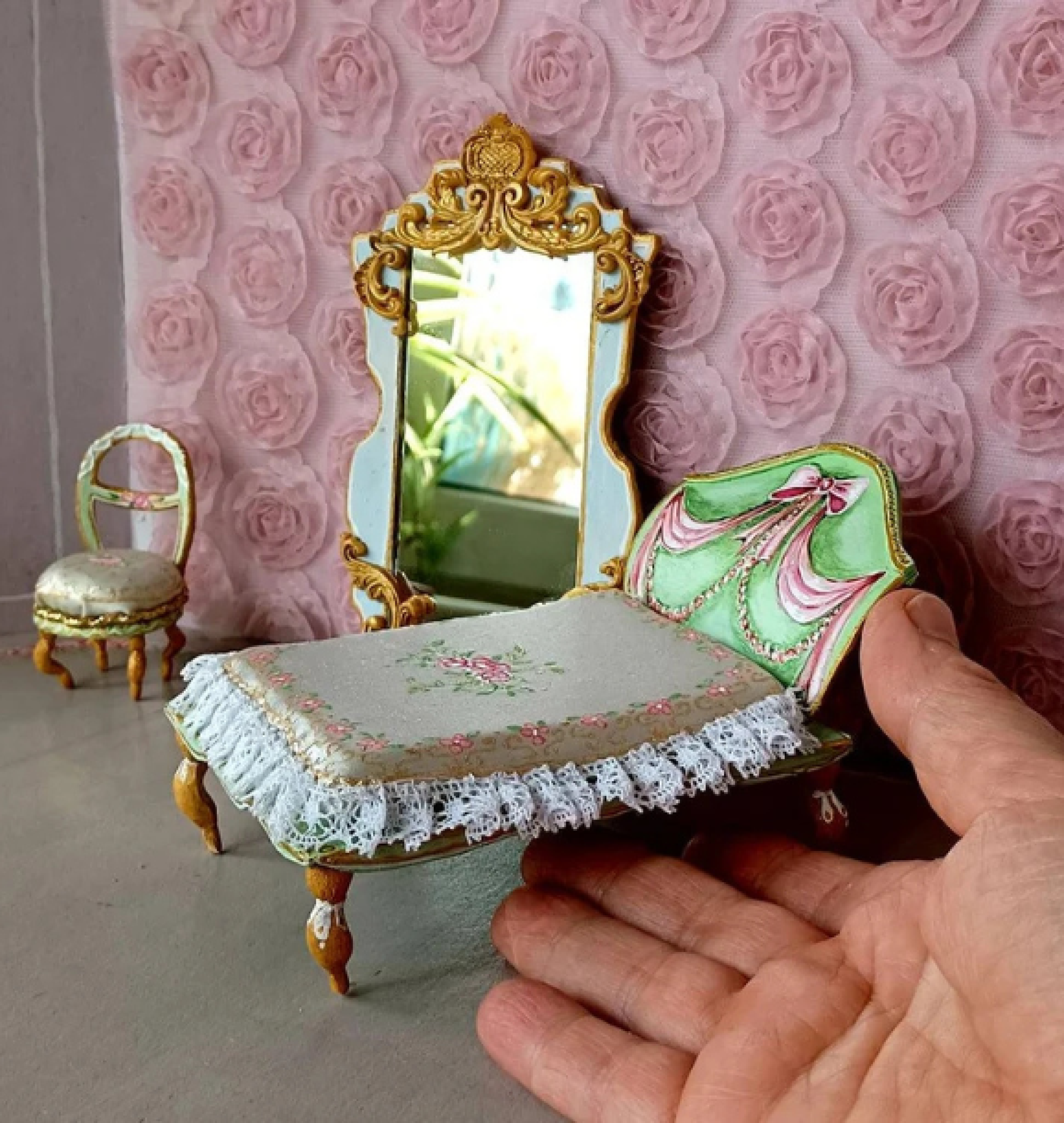 doll set